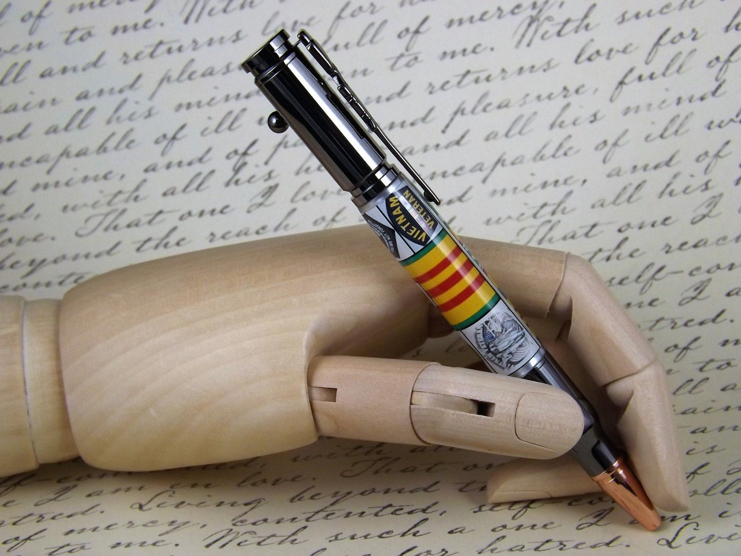 Handmade Bolt Action Pen, Gun Metal mechanism with a Vietnam war campaign body. Perfect for the Veteran. This is a stunning momento.