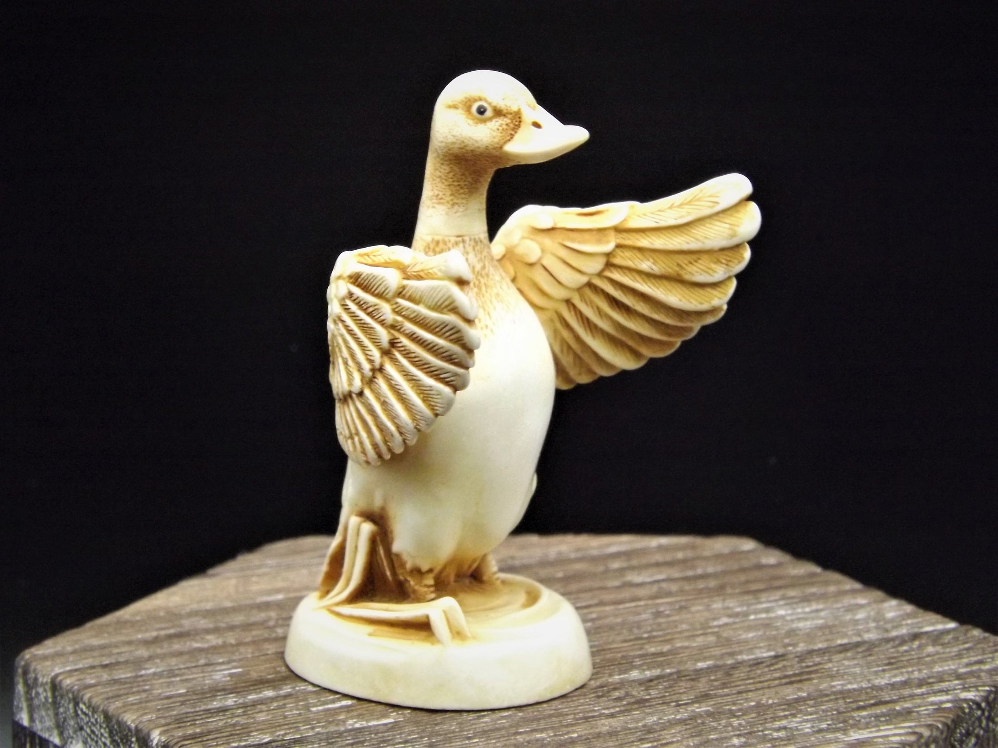 Closeout Sale! Retired 1999 Harmony Kingdom "Waddles" Netsuke piece Excellent condition with original box