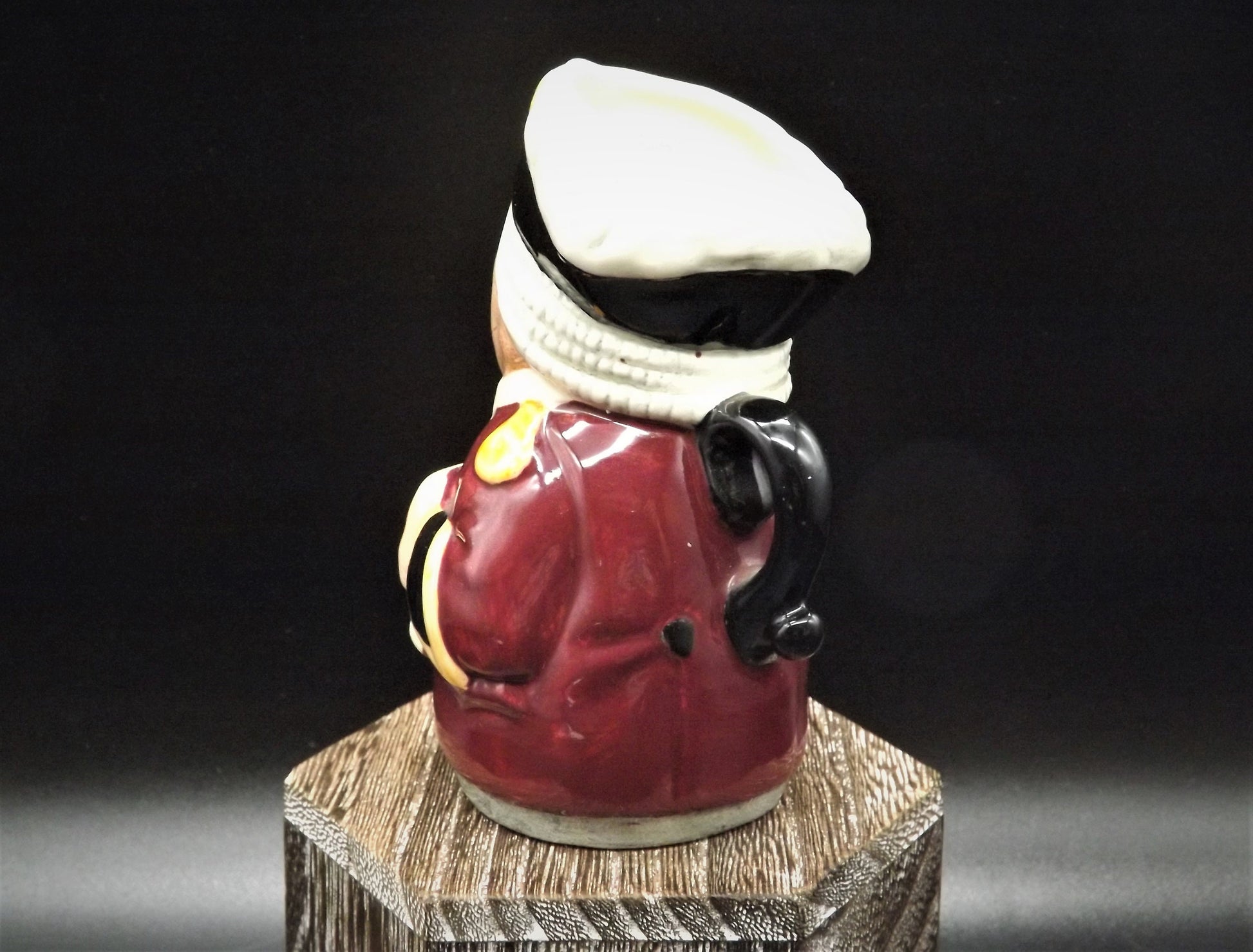 Closeout Sale! Vintage 1983 Royal Doulton Doultonville Collection D-6713 Mr. Tonsil The Town Crier Toby Jug. Excellent condition no box.