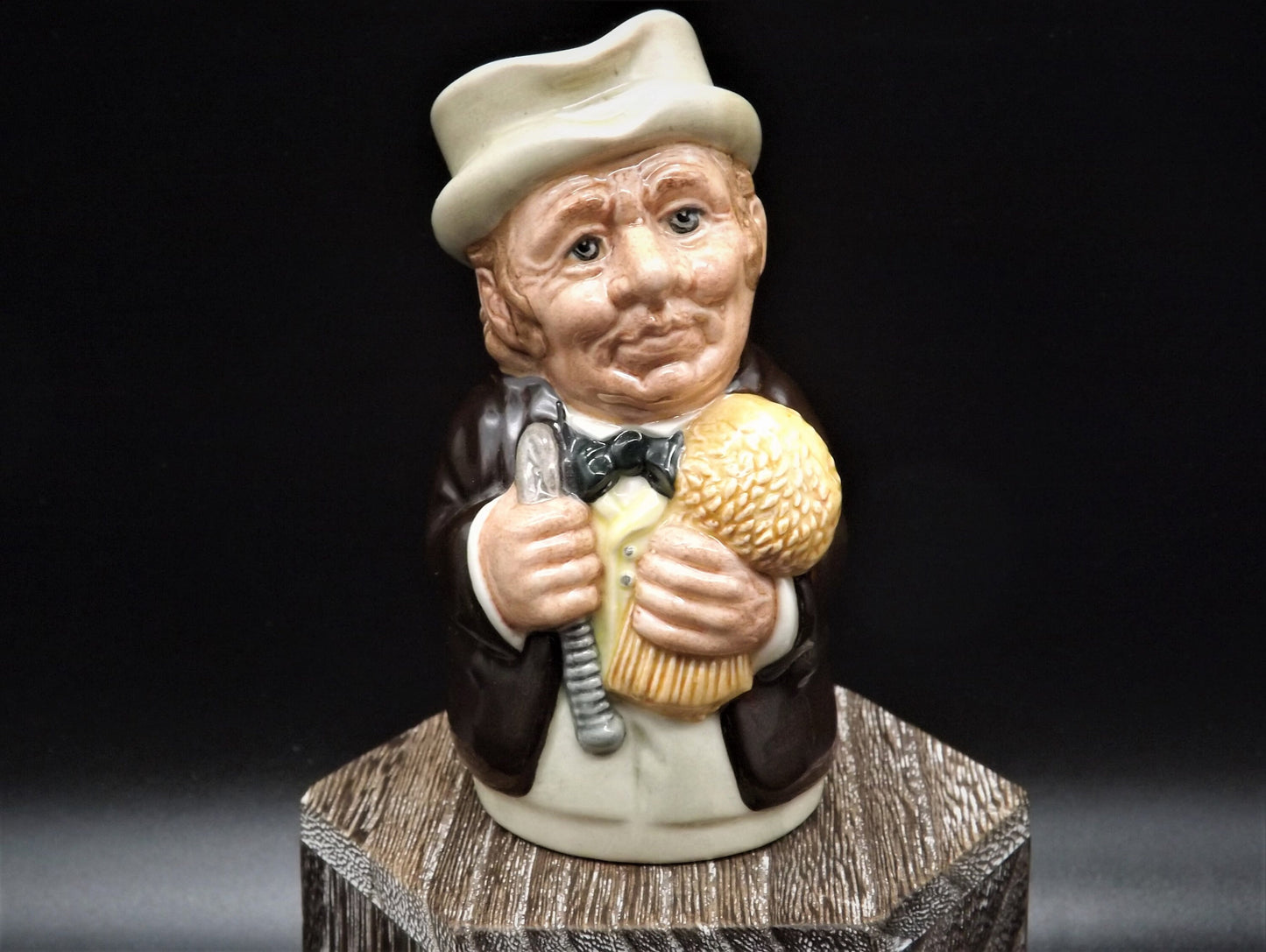 Closeout Sale! Vintage 1983 Royal Doulton Doultonville Collection Toby Jug D-6701 Mr. Furrow The Farmer. Excellent condition no box.