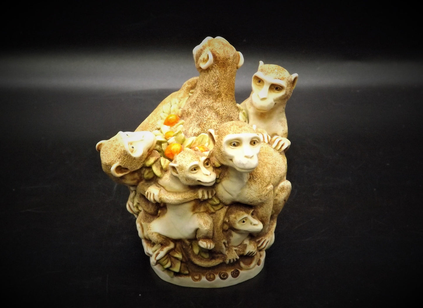 Harmony Kingdom Monkey Figurine: Family Reunion Treasure Jest, Limited Edition