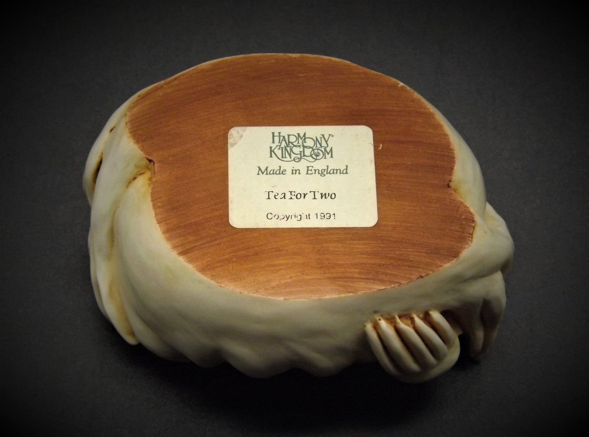 1991 Harmony Kingdom TJLWA "Tea for Two" Treasure Jest Figurine. Retired.