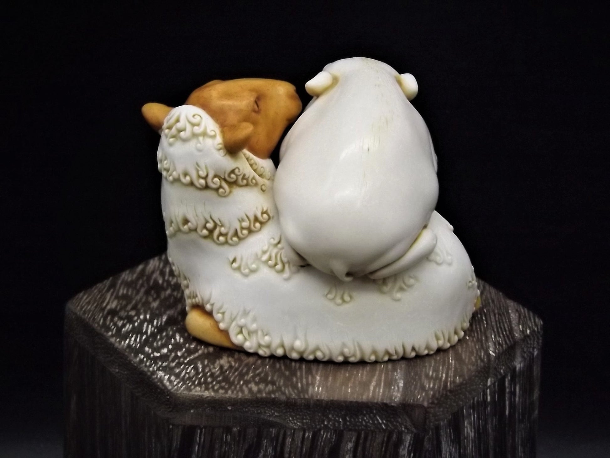 Adam Binder "Piggy Back" Figurine: A Country Affair 2003, Limited Edition