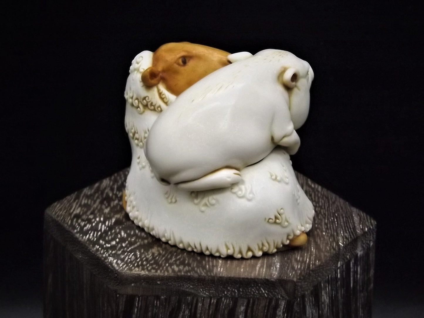 Adam Binder "Piggy Back" Figurine: A Country Affair 2003, Limited Edition