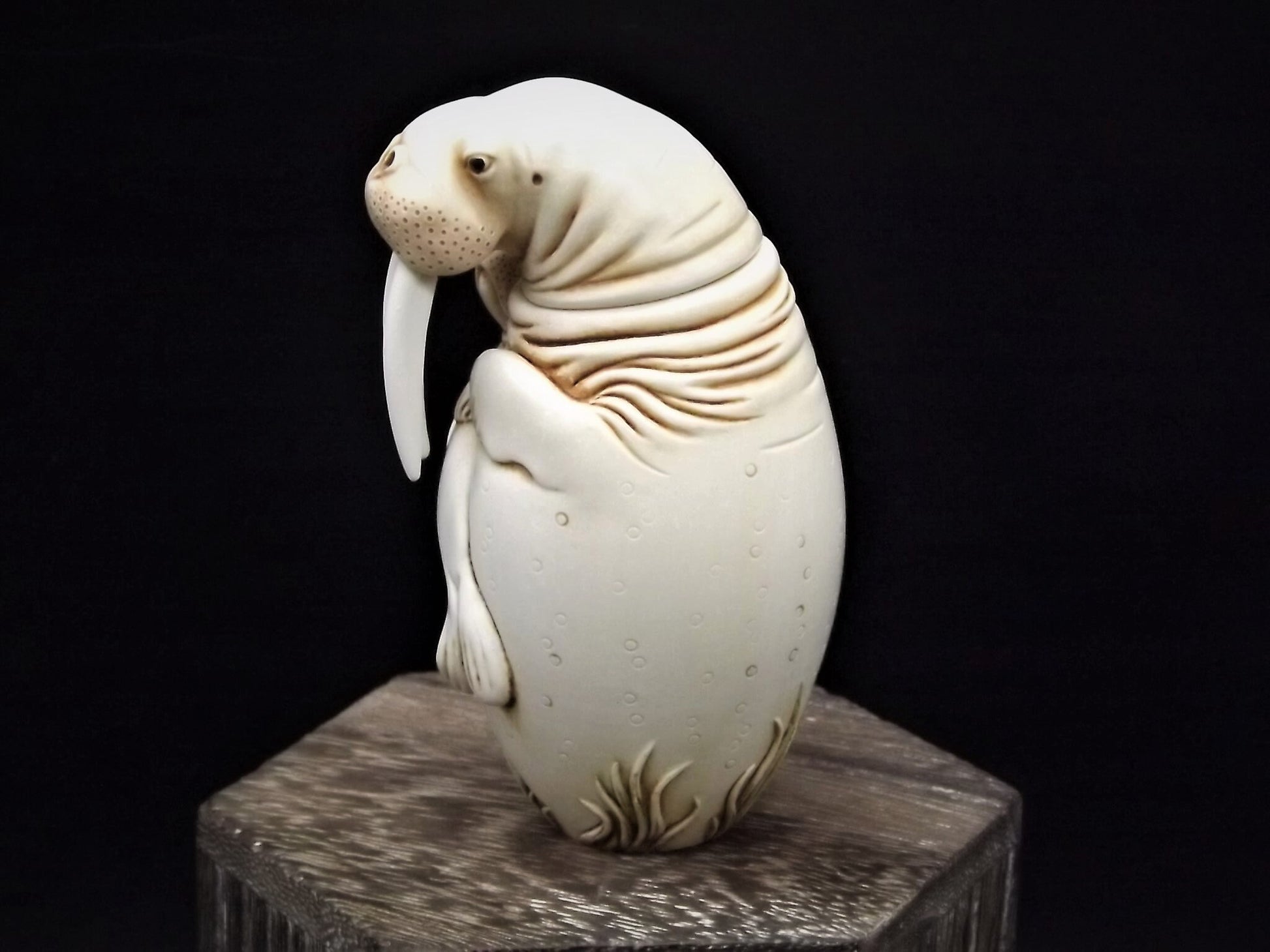 Adam Binder "Coo Coo Kachoo" Walrus Figurine: Limited Edition #85/250