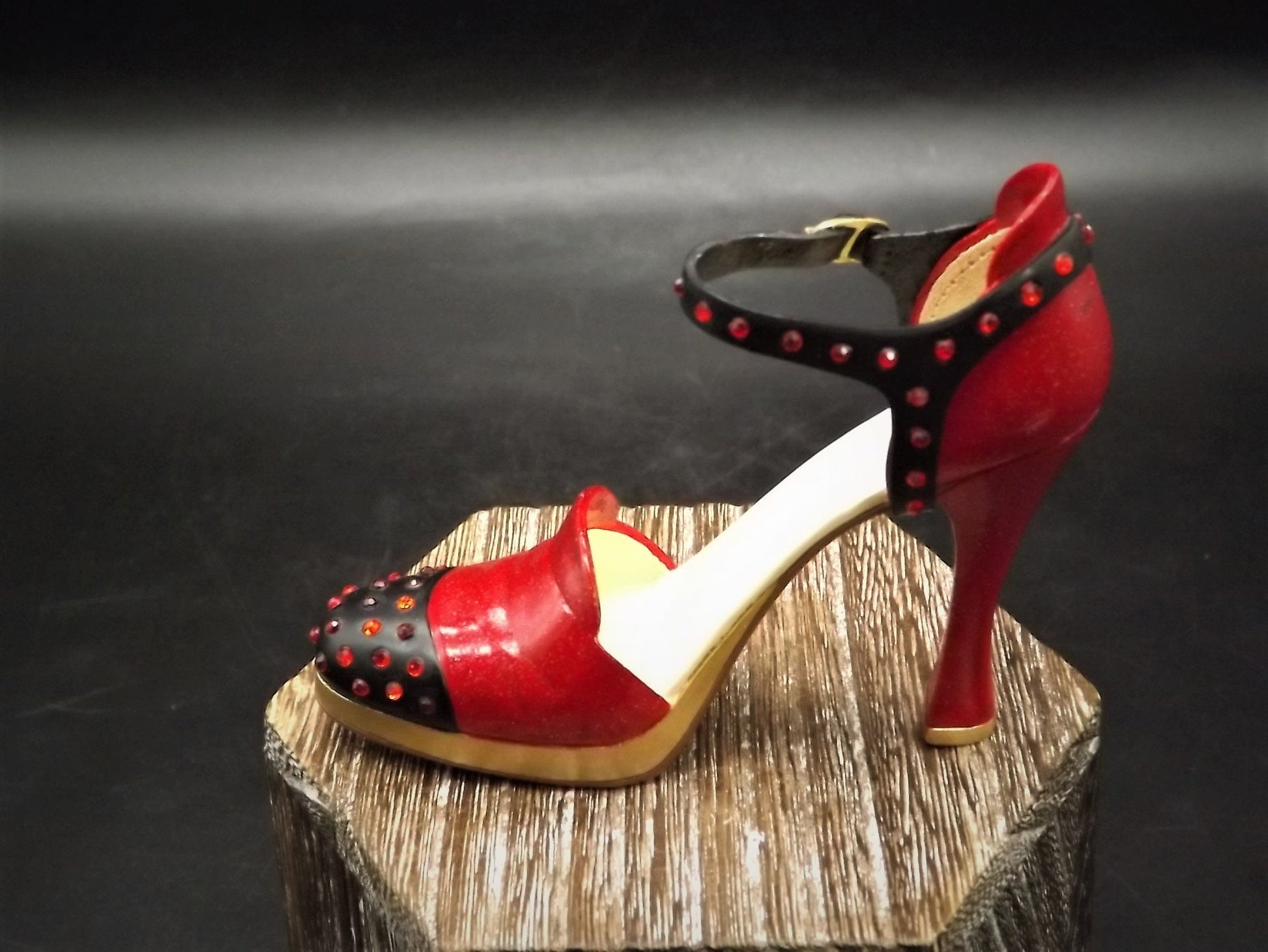 Closeout Sale! Vintage Just the Right Shoe by Raine "On Fire" miniature shoe collectible with original box. Item #25524