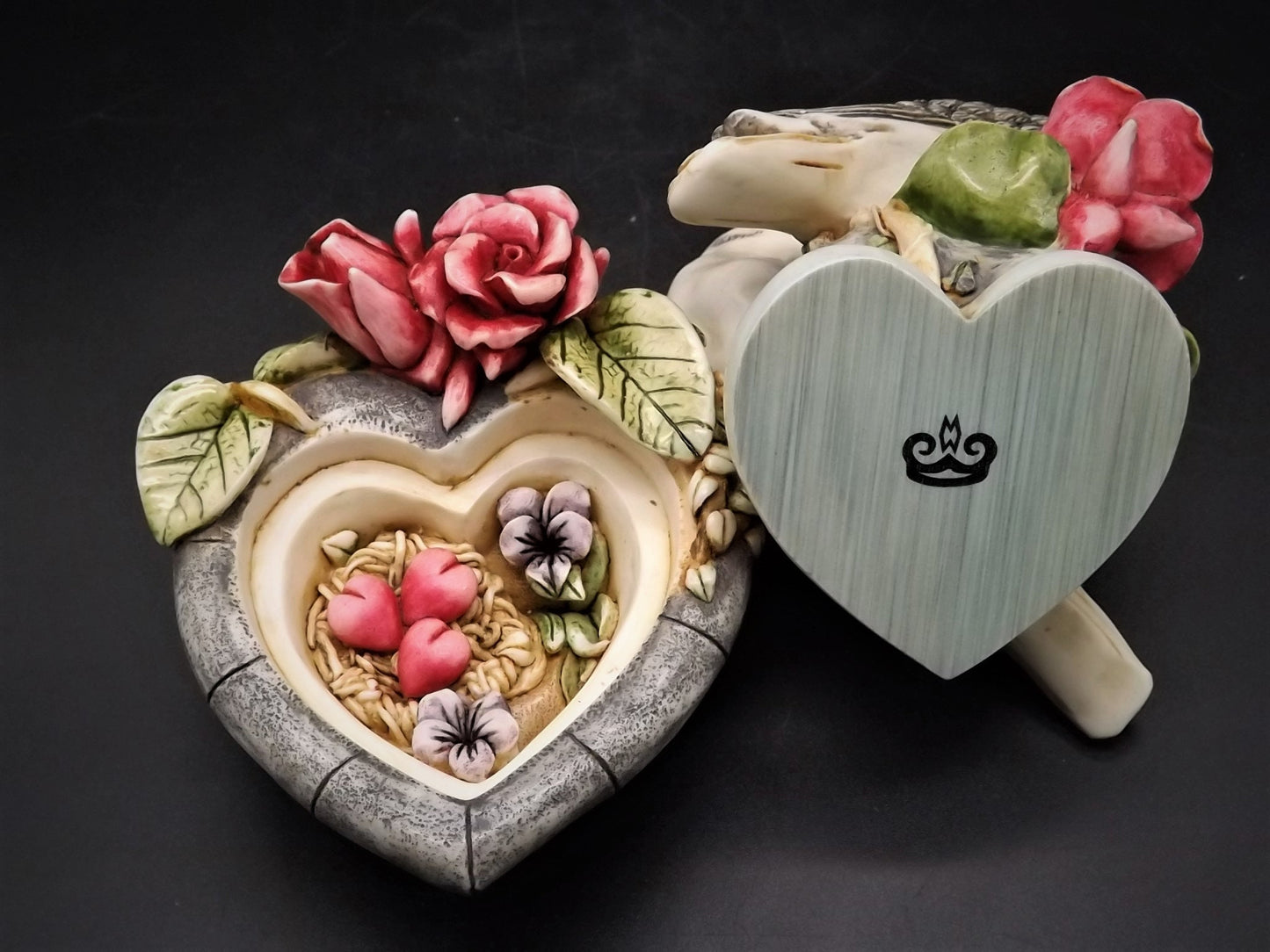 Closeout Sale Retired Harmony Kingdom "Love and Peace'" Special Edition Jest Figurine with box and COA. Excellent condition. Hearts Version!