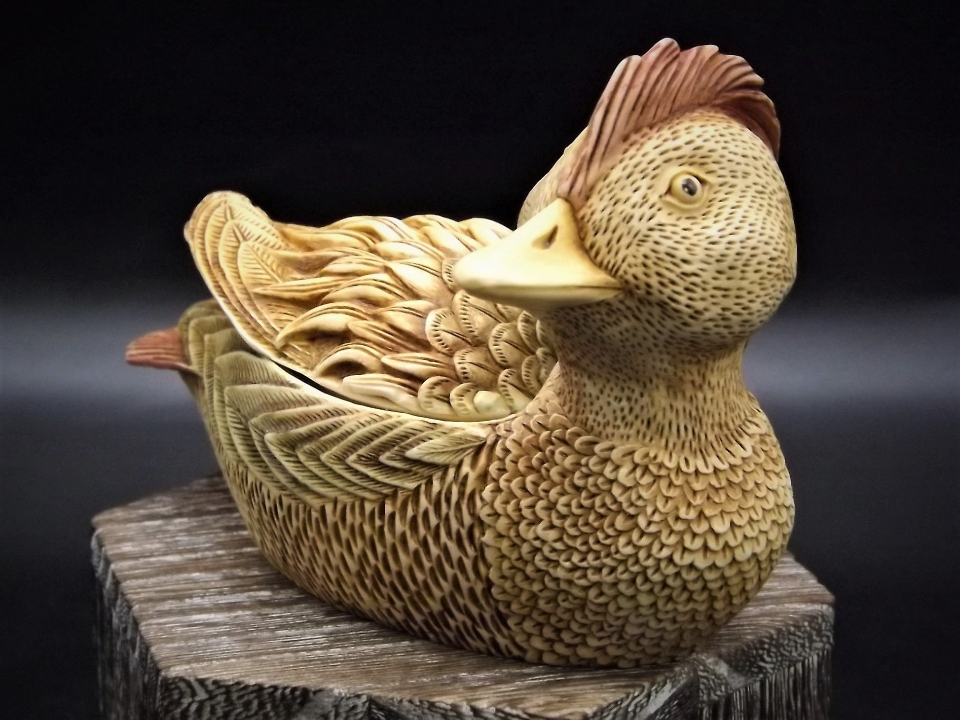 Closeout Sale! Vintage Harmony Kingdom "Keeping Current" Early Duck piece Excellent condition. with cracked egg inside.