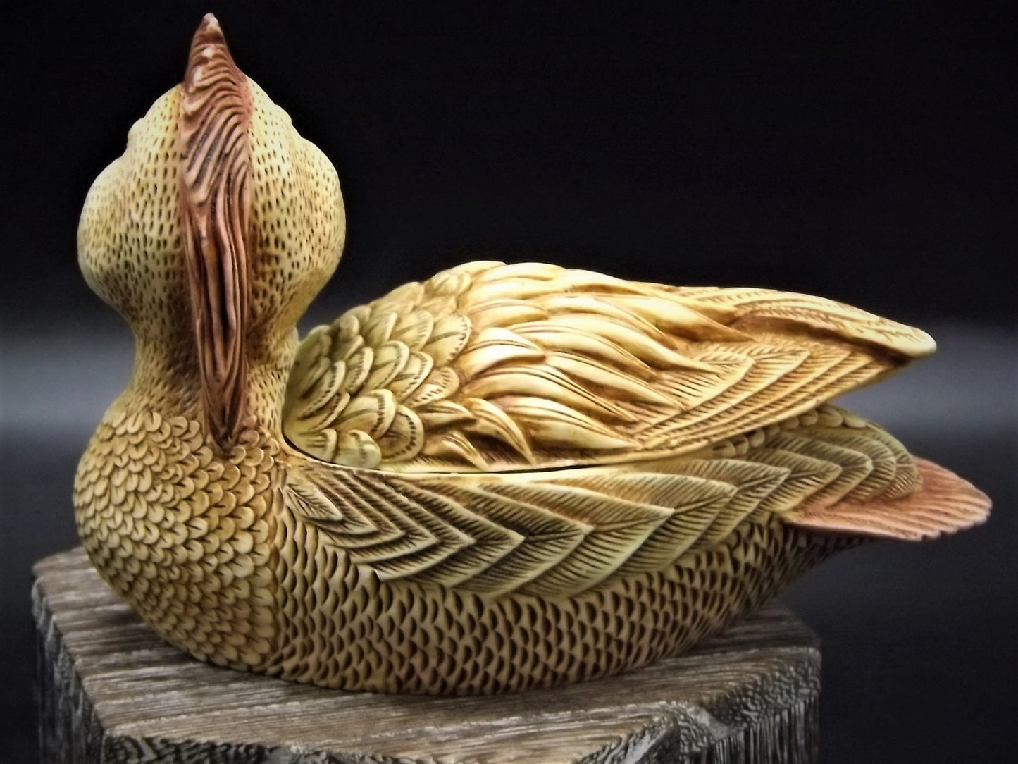 Closeout Sale! Vintage Harmony Kingdom "Keeping Current" Early Duck piece Excellent condition. with cracked egg inside.