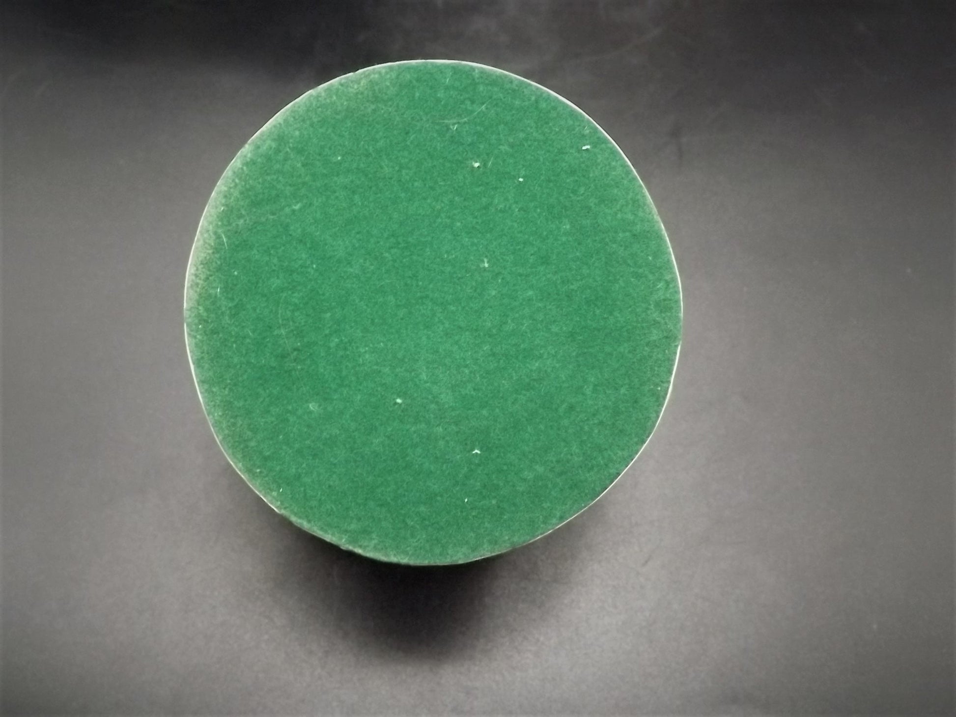 Closeout Sale! Retired 1994 Harmony Kingdom "Antarctic Antics" piece Excellent condition. Item # TJXLPE.