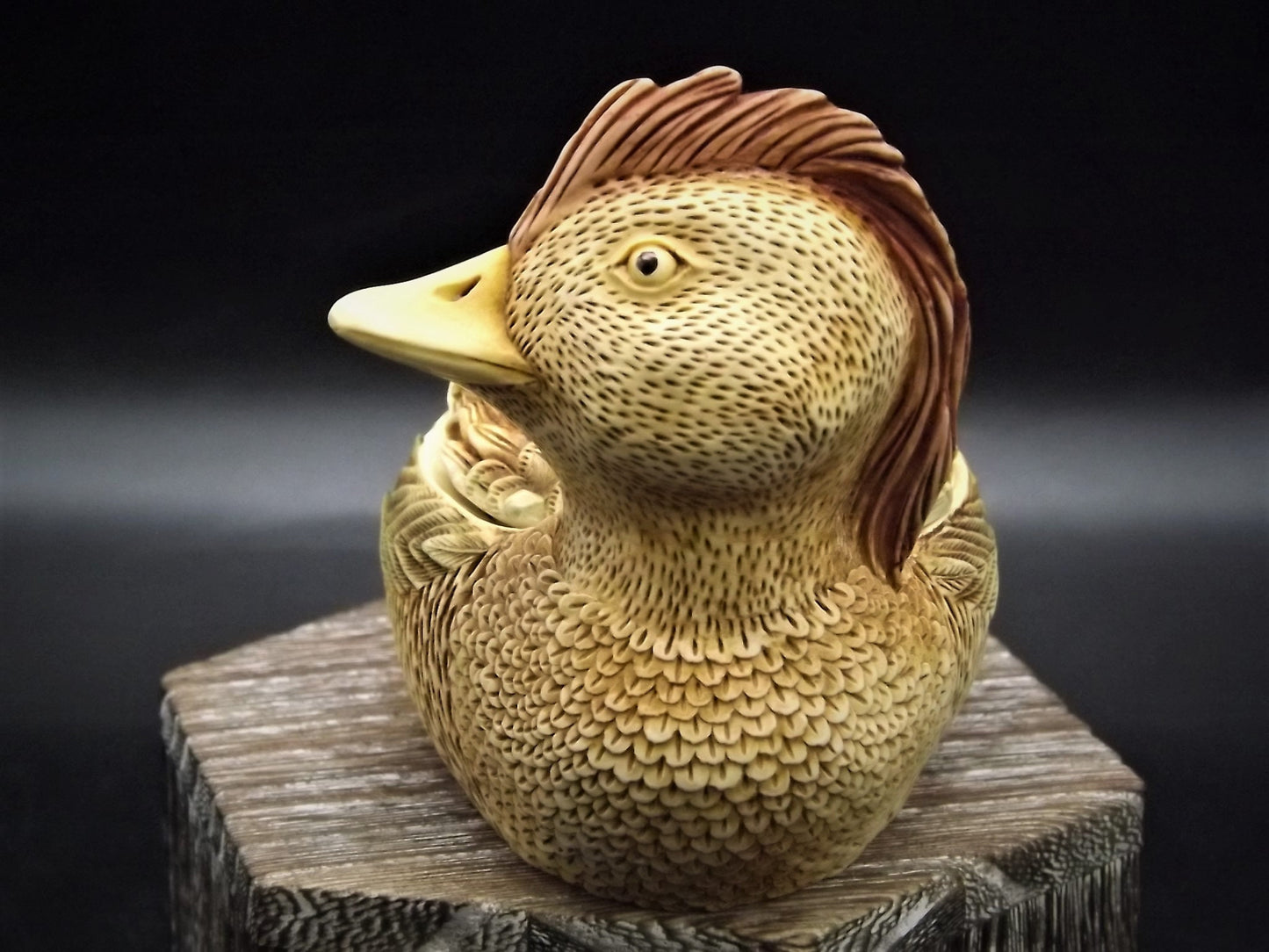 Closeout Sale! Vintage Harmony Kingdom "Keeping Current" Early Duck piece Excellent condition. with cracked egg inside.