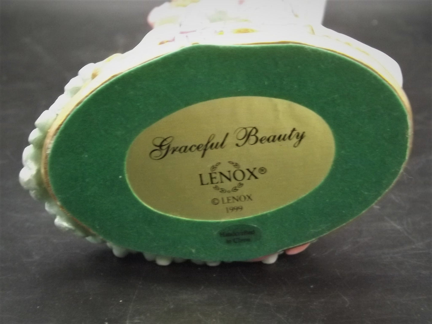 Closeout Sale! Lenox "Graceful Beauty" lady figurine. Hand Painted bonded resin porcelain lady figure. Great condition.