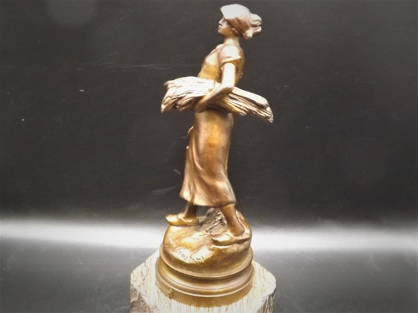 Closeout Sale! Vintage Maurice Constant (1892-1970) Bronze "Glaneuse" (Gleaner) statue circa 1930's This piece is in great shape.