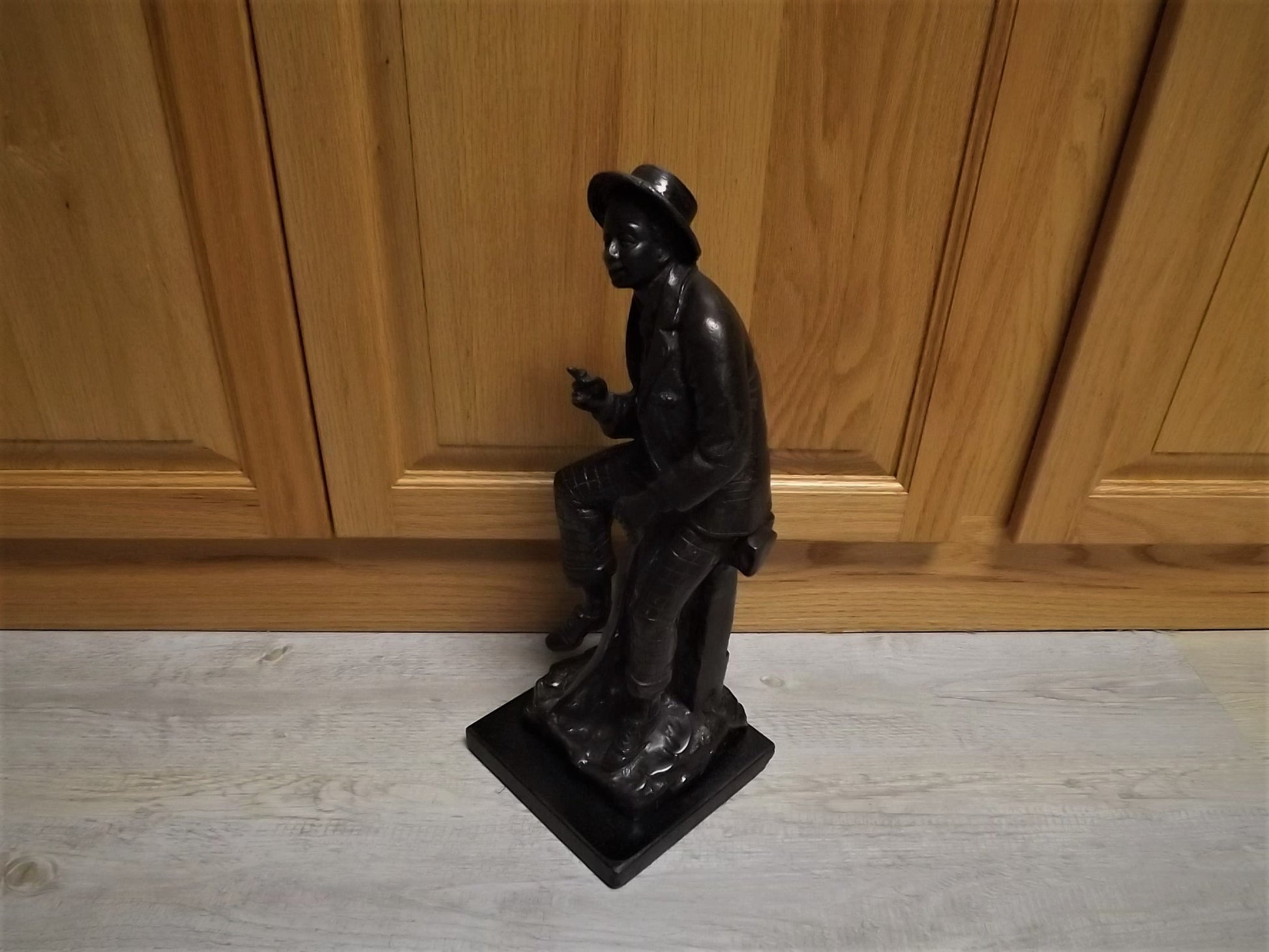 Closeout Sale! Vintage Bronze rare Charles Valton (1851-1918) Statue. This piece is in great shape - there are two small chips on base.