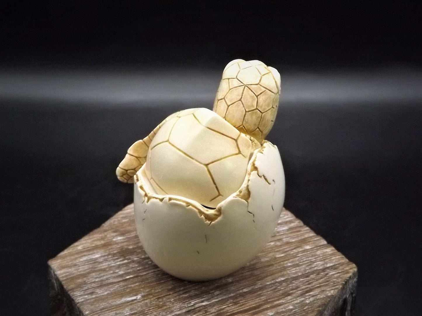 Adam Binder Club Redemption series "New Dawn". With original box and COA. Excellent shape limited edition of 1,100 pieces.