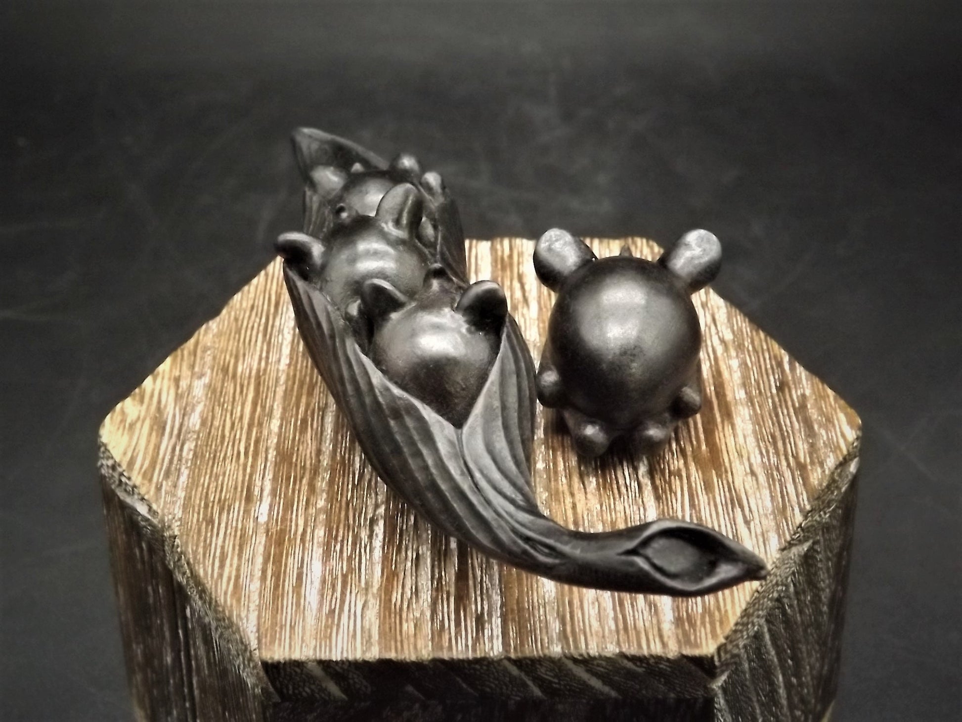 Adam Binder Let's Play series "Ebony Three Little Pigs". With original box and COA. Excellent shape limited edition #85/150.