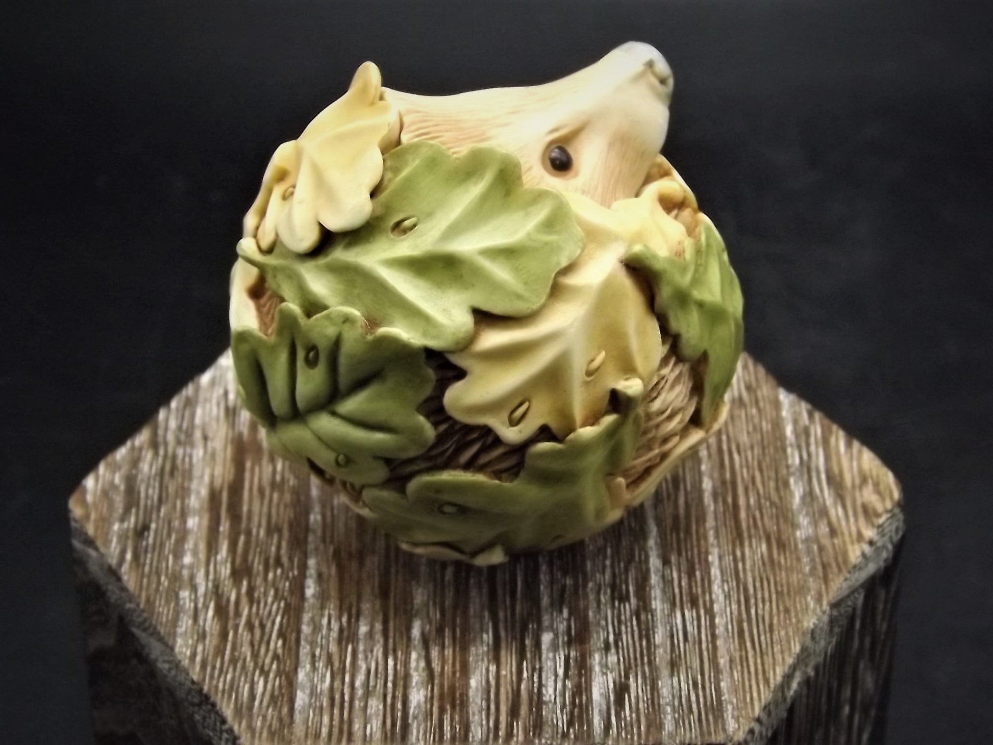 Adam Binder club piece series "Green Roll With it". With original box and COA. Excellent shape limited edition of 300 pieces worldwide.