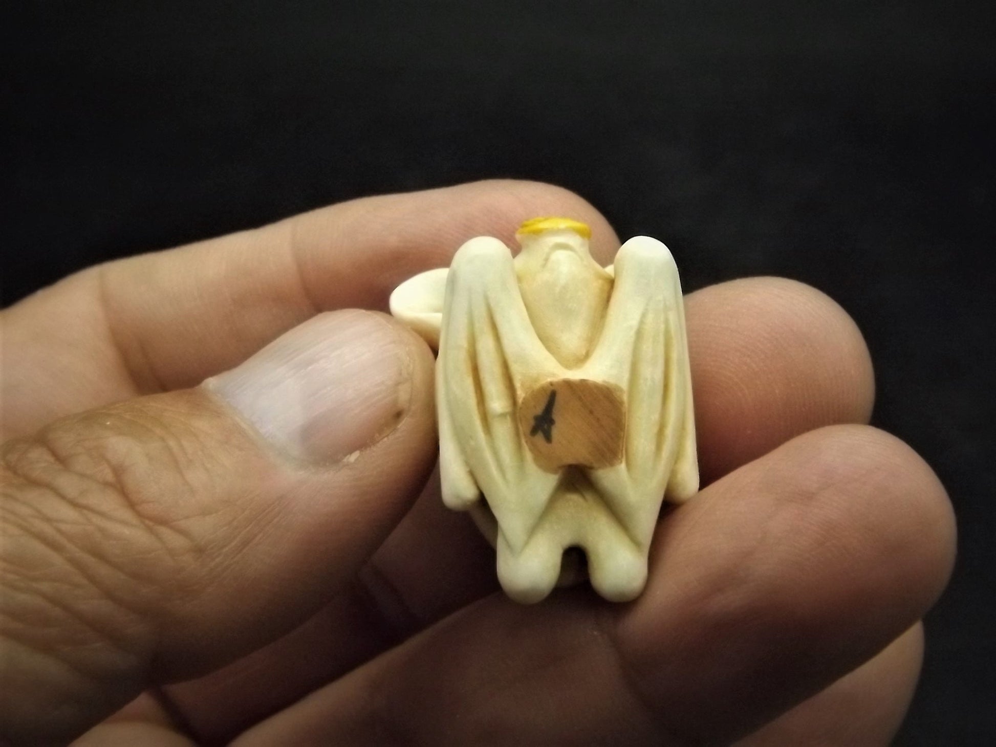 Adam Binder Let's Play series "Ivory Three Little Pigs". With original box and COA. Excellent shape limited edition #85/250.