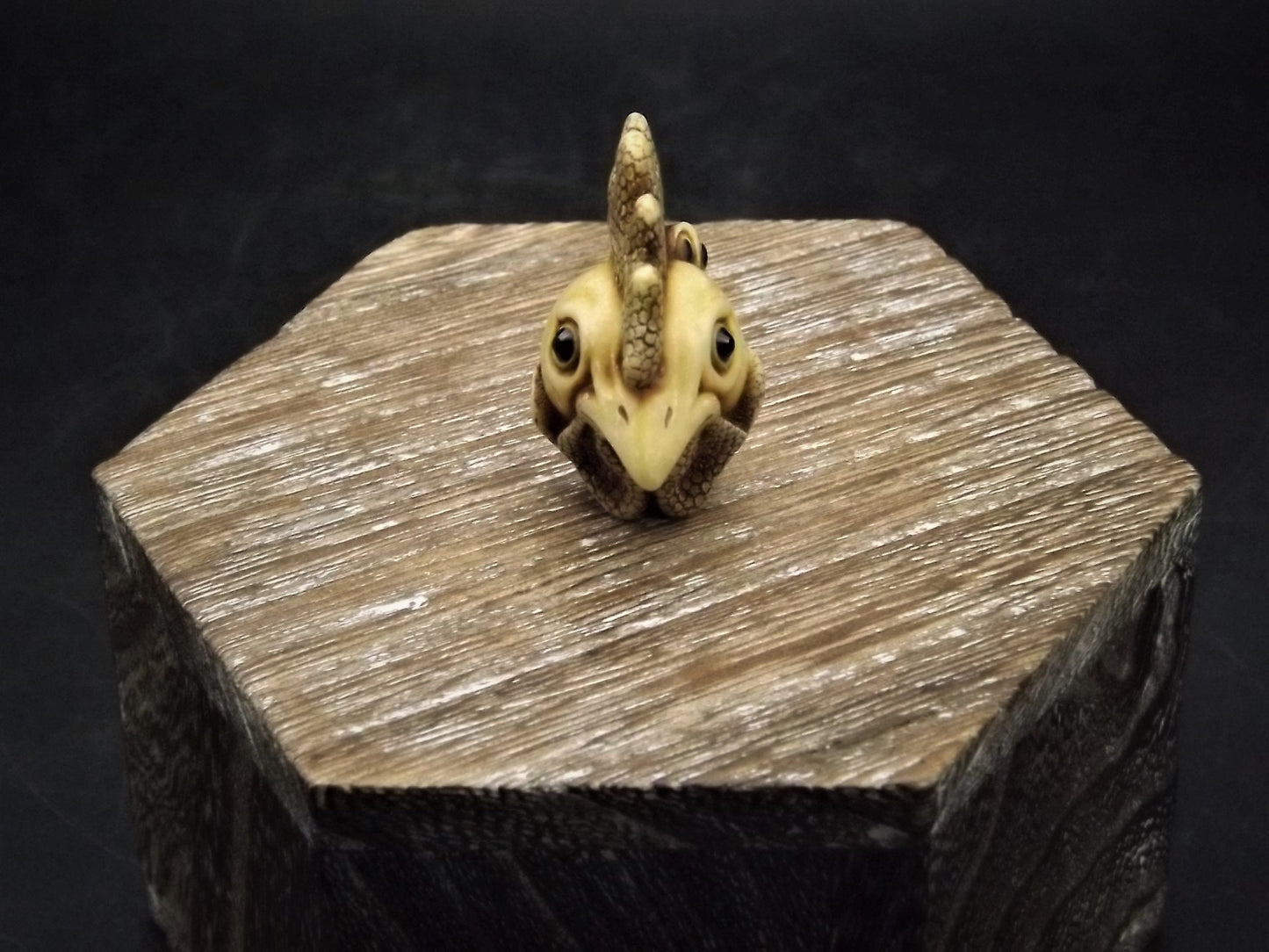 Adam Binder Netsuke "Rooster Mask". With original box and COA. Excellent shape limited edition #277/400