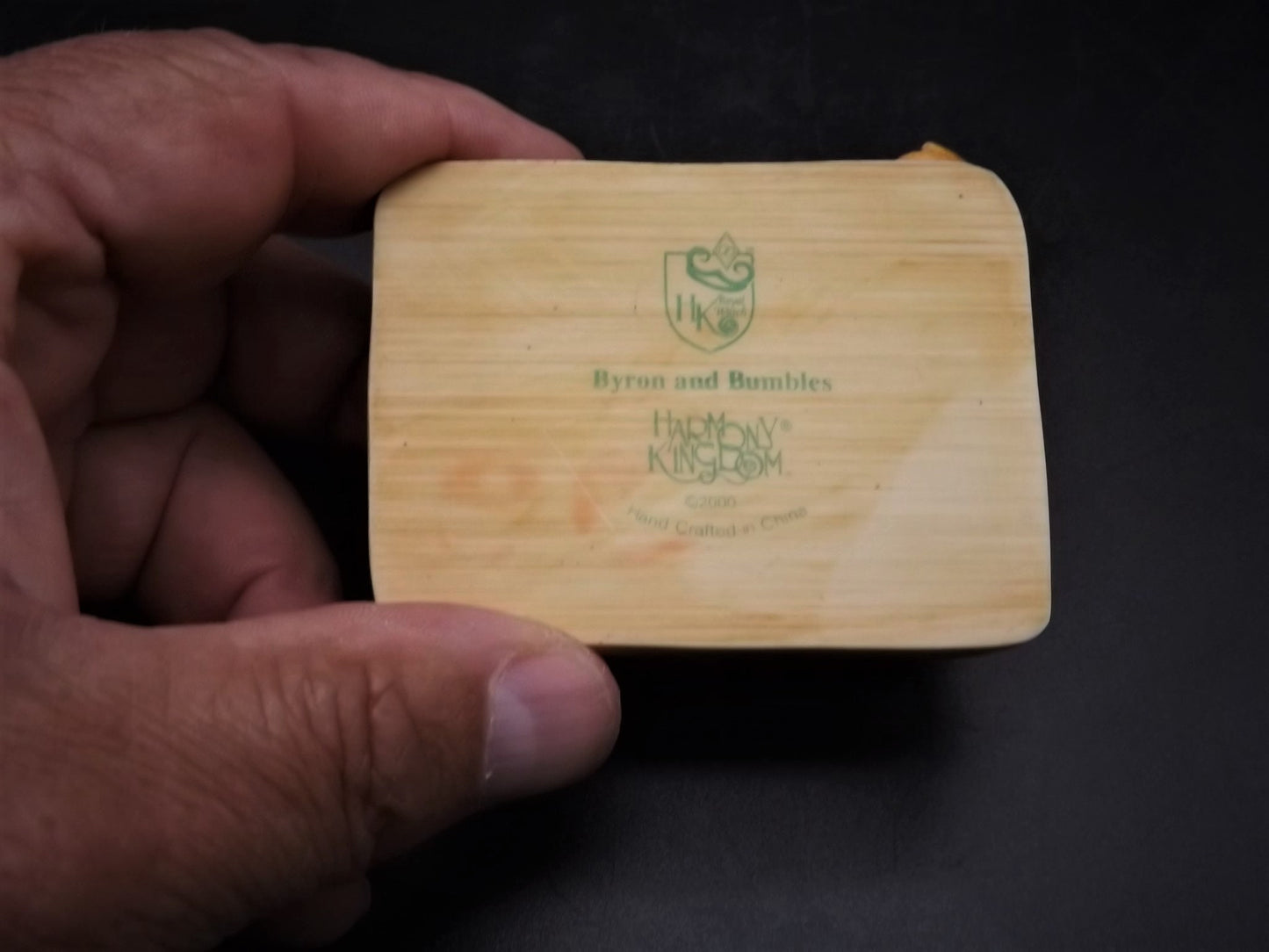 Harmony Kingdom "Byron & Bumbles" Lady Bug and Bee fishing Treasure Jest. Excellent! String not attached to worm on Byron's hand.