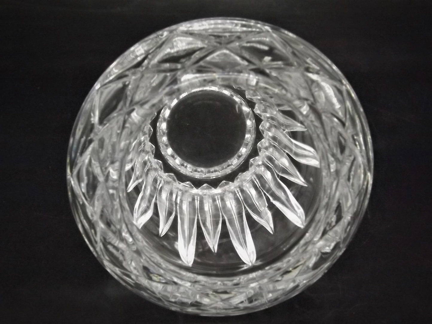 Classic Crystal Table lighter bottom piece only, Excellent condition!