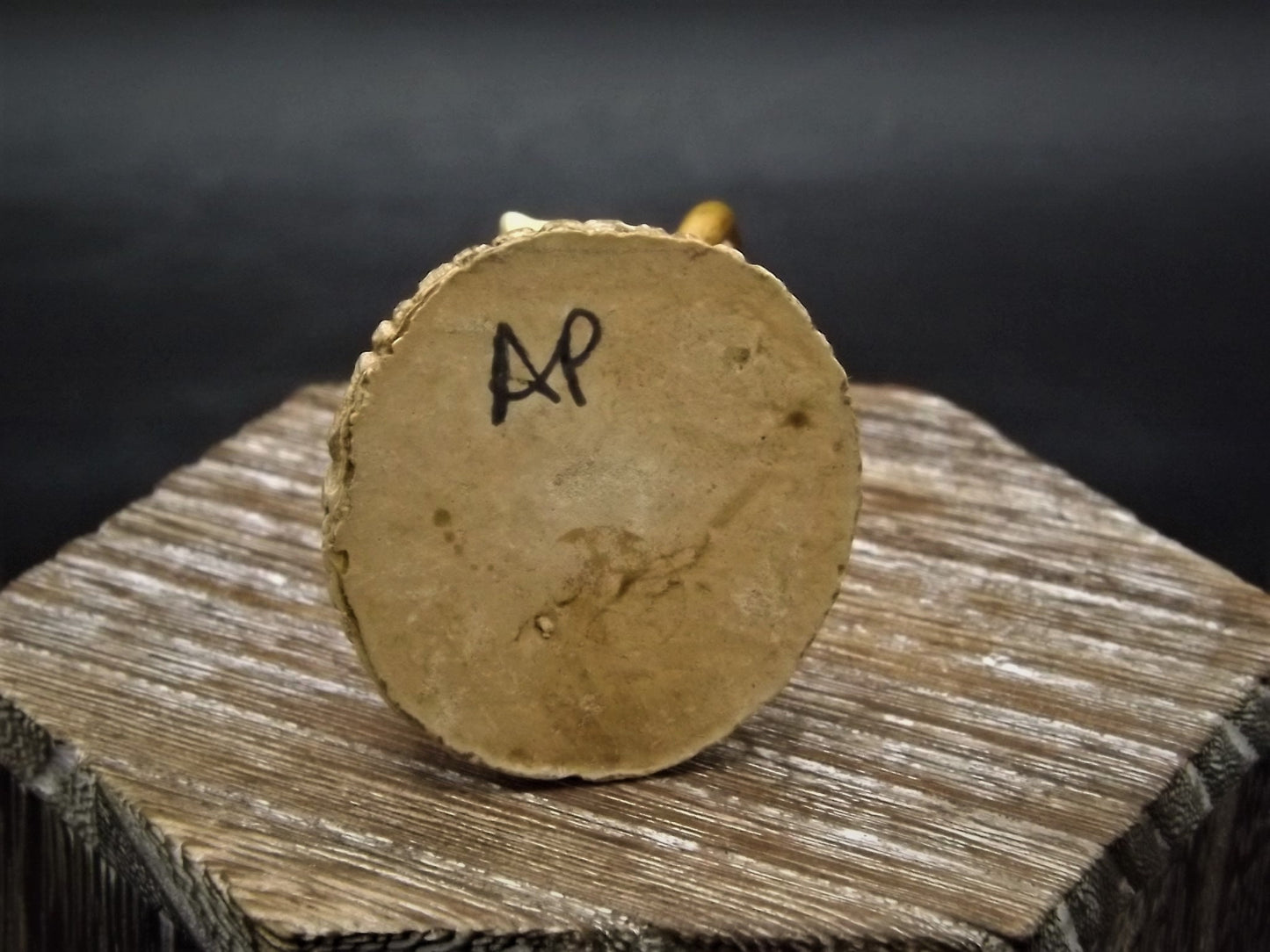 Vintage 1981 M-059 Wee Forest Folk "Pearl Knit" Hand Painted Mouse sitting and crocheting.