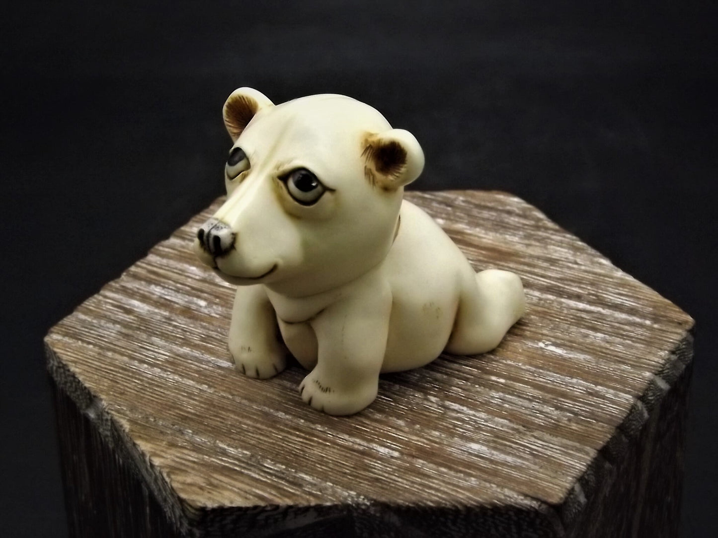 Harmony Kingdom Pot Bellys "Nippy" Polar Bear Figurine with original box and COA. Excellent condition!