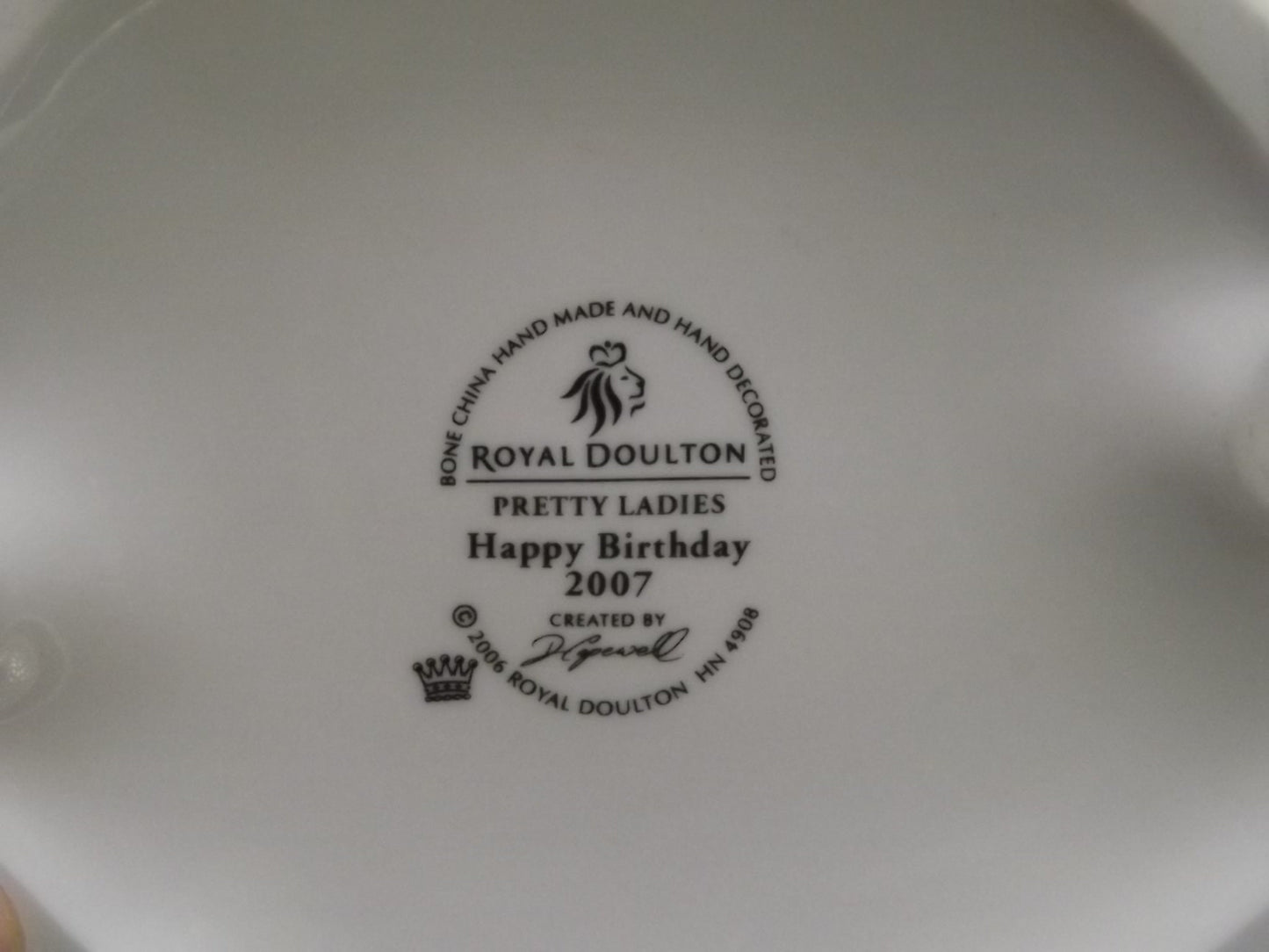 Vintage Royal Doulton Pretty Ladies "Happy Birthday" figurine HN 4908 . Excellent condition! No box.