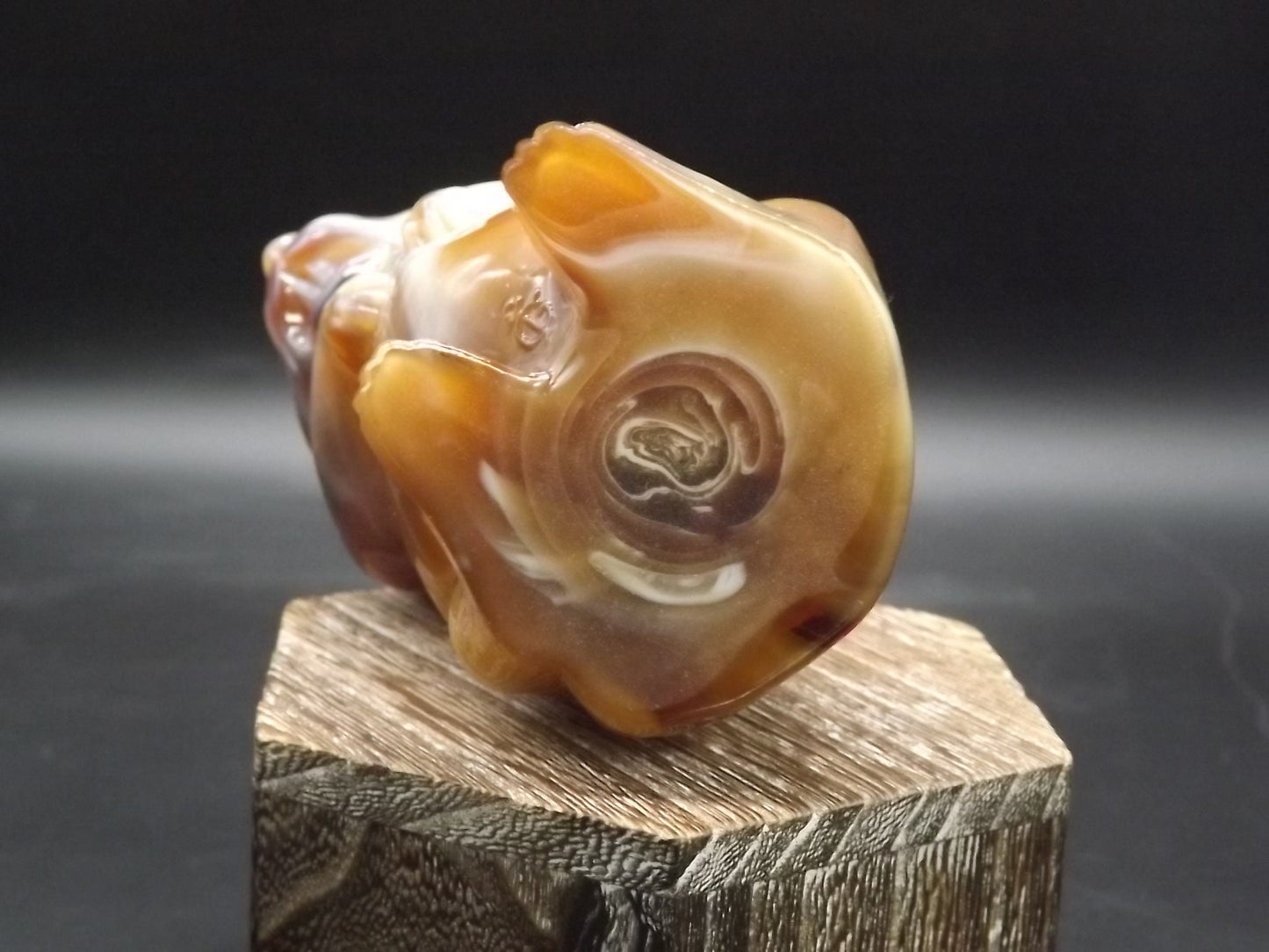 Vintage Imperial Glass Caramel Slag Beaver Figurine
