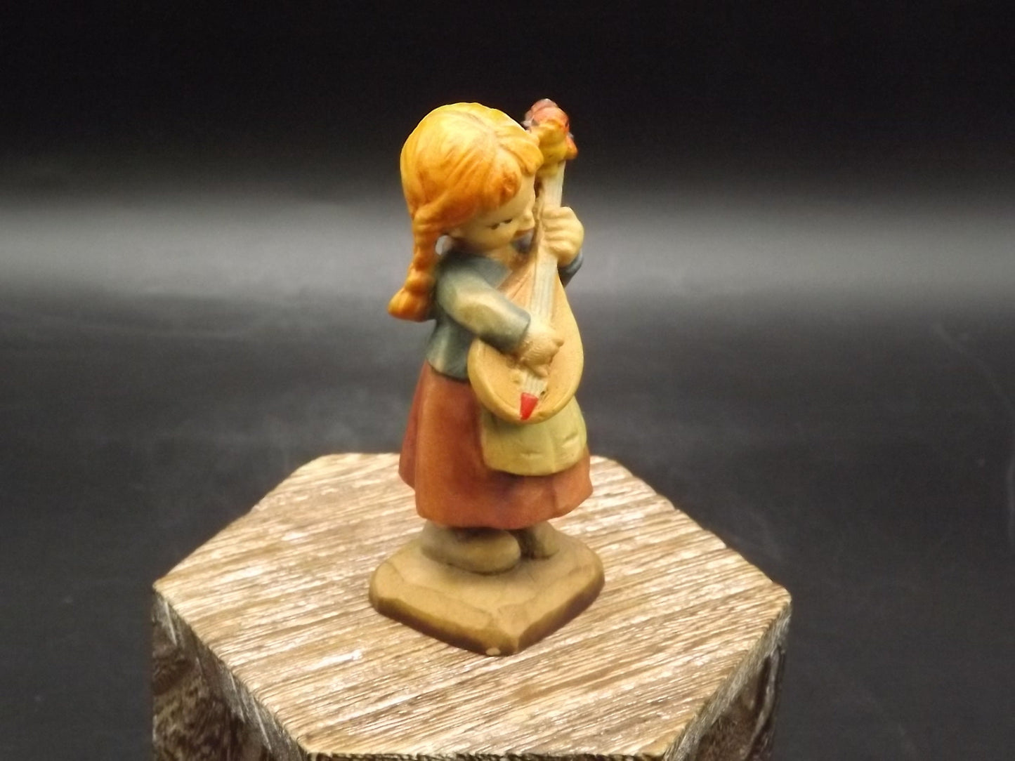 Vintage Anri Wood Figurine: Girl with Mandolin, Juan Ferrandiz Design