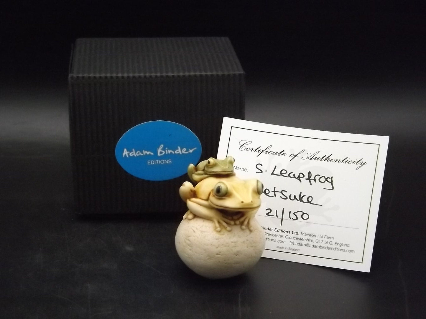 Adam Binder Netsuke series "S. Leapfrog". With original box and COA. Excellent shape limited edition #21/150.