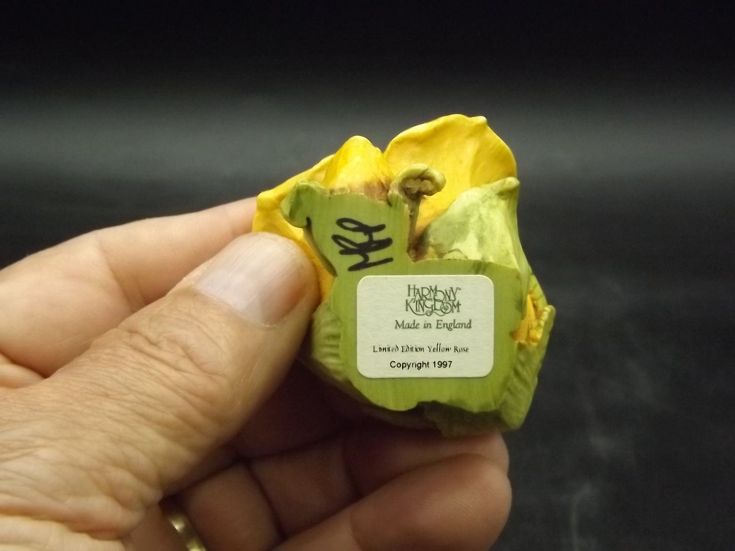 Harmony Kingdom Yellow Rose Box Figurine - Limited Edition 1997