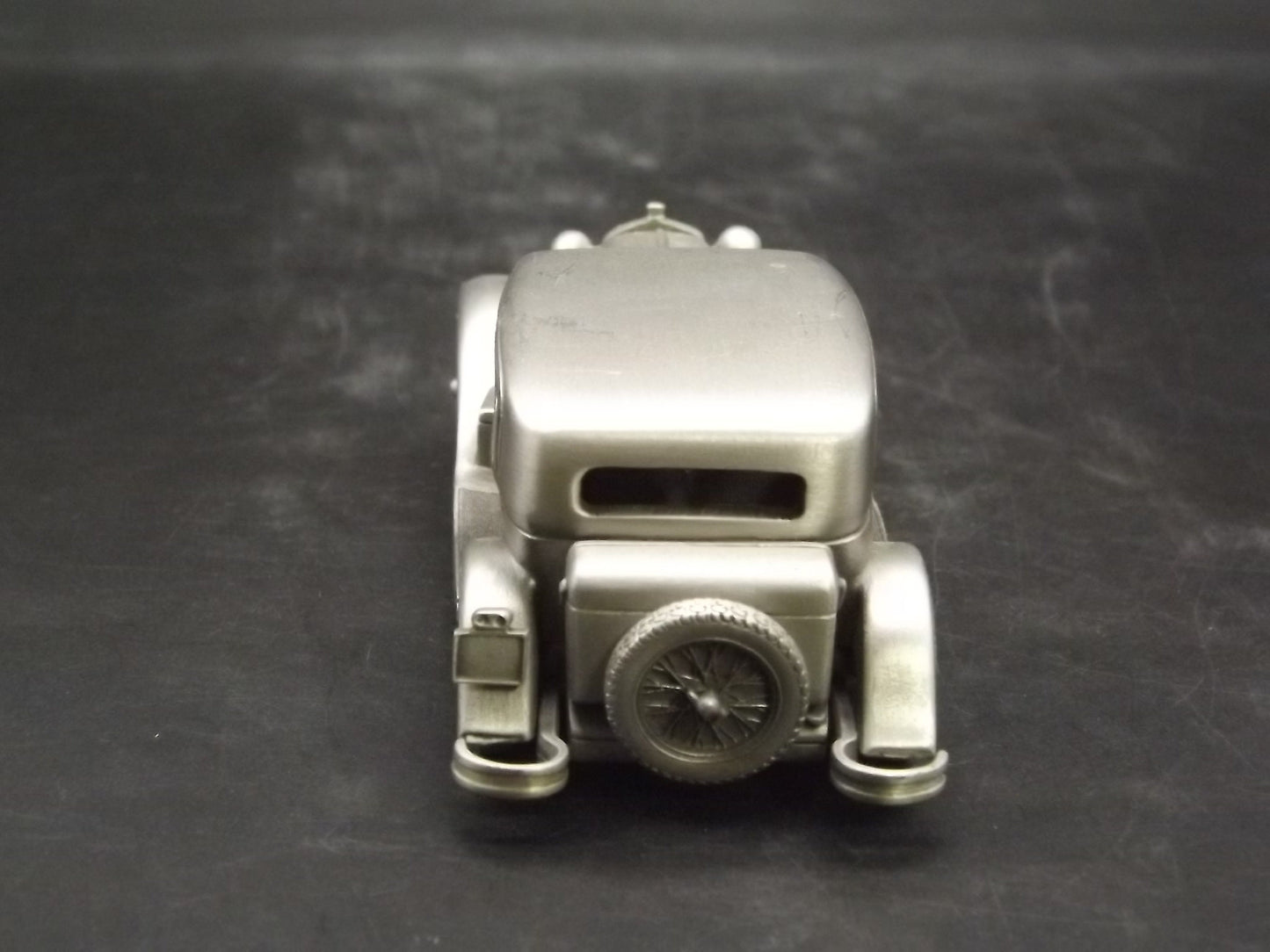Danbury Mint 1932 Alpha Romeo Pewter Model Car