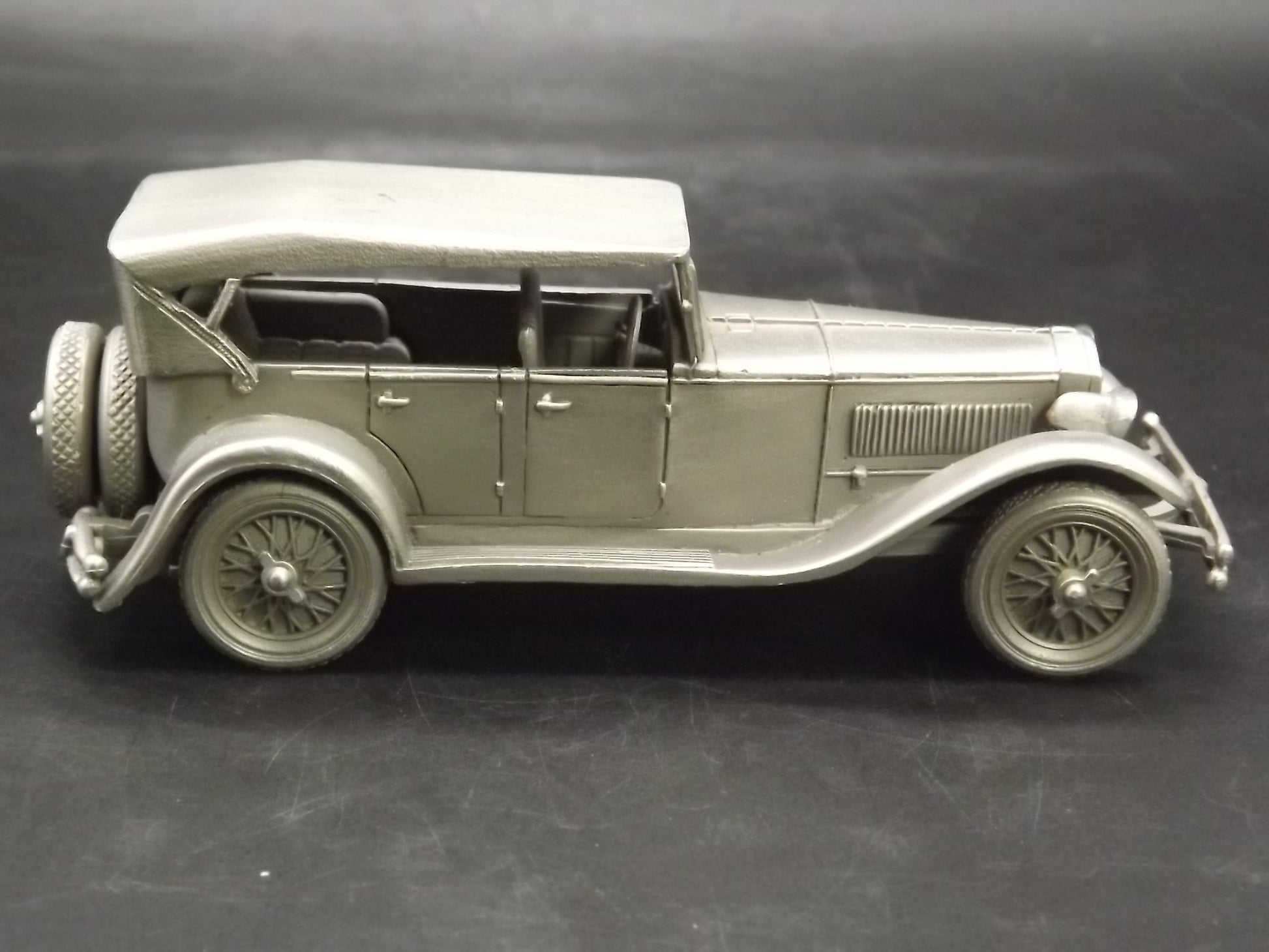 Danbury Mint 1929 Lancia Dilambda Pewter Model Car