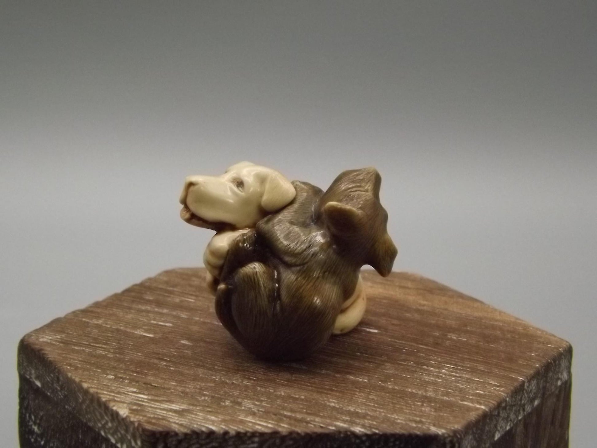 Entwined Dogs Figurine: Martin Perry Artist Proof, Fragile World