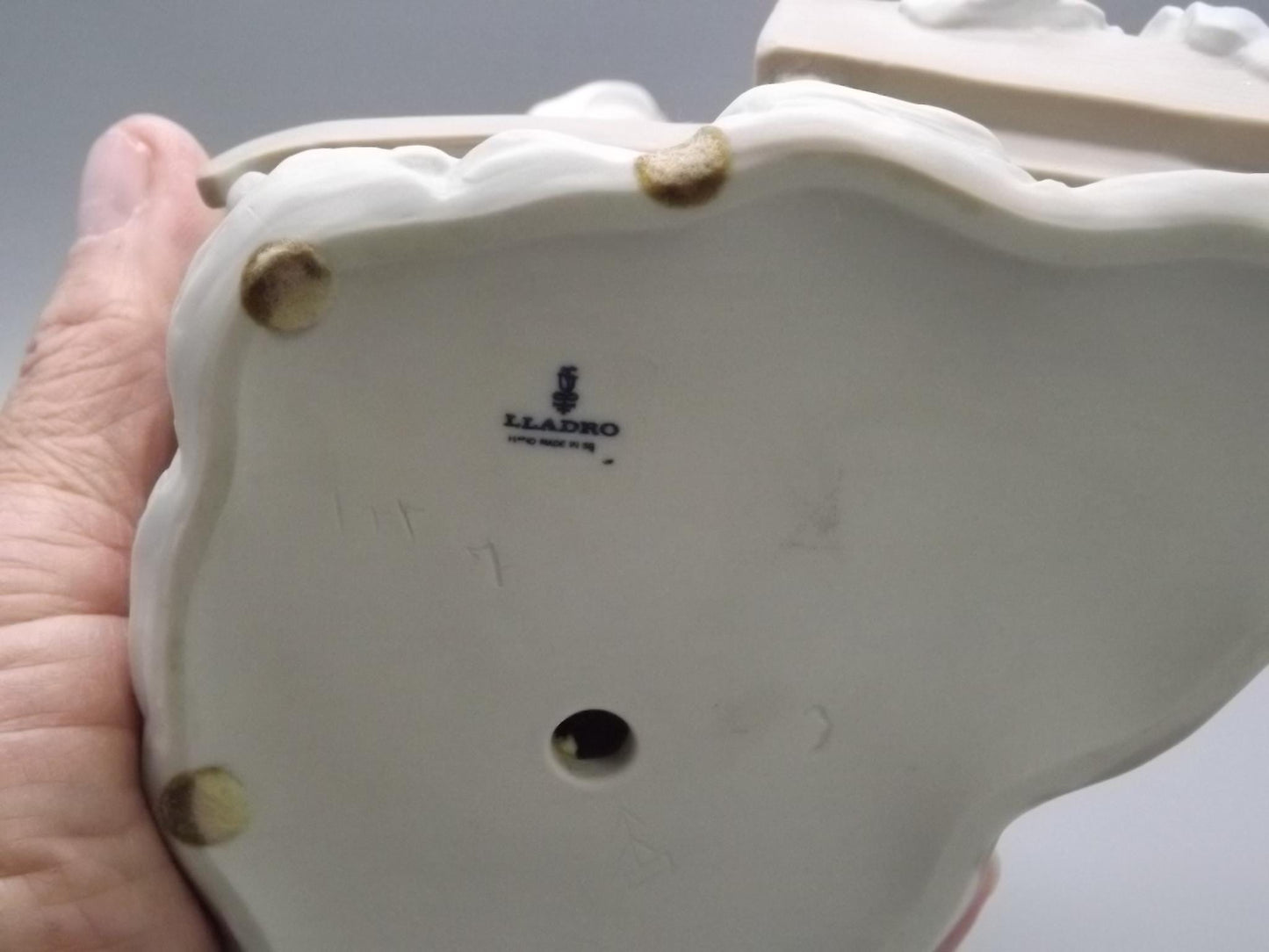 Vintage Lladro Figurine: Girl with Lamb & Wheelbarrow, Matte Finish #4816