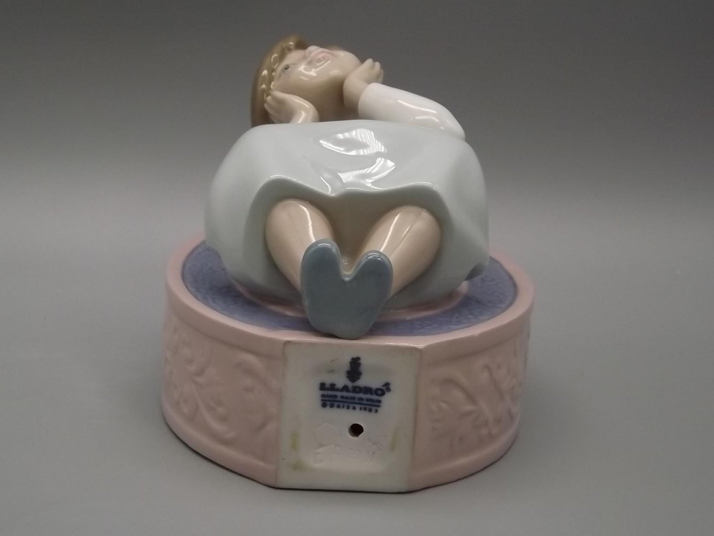 Vintage Lladro Figurine "O is for Olivia" #5148 - Girl in Letter