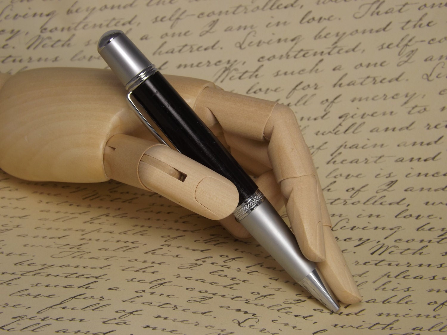 Handmade Black Ebony Wood Pen, Sierra Vista style two tone chrome pen