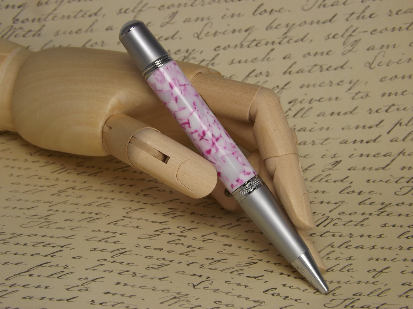 Handmade Pink pebble acrylic Pen, Sierra Vista style two tone chrome pen.