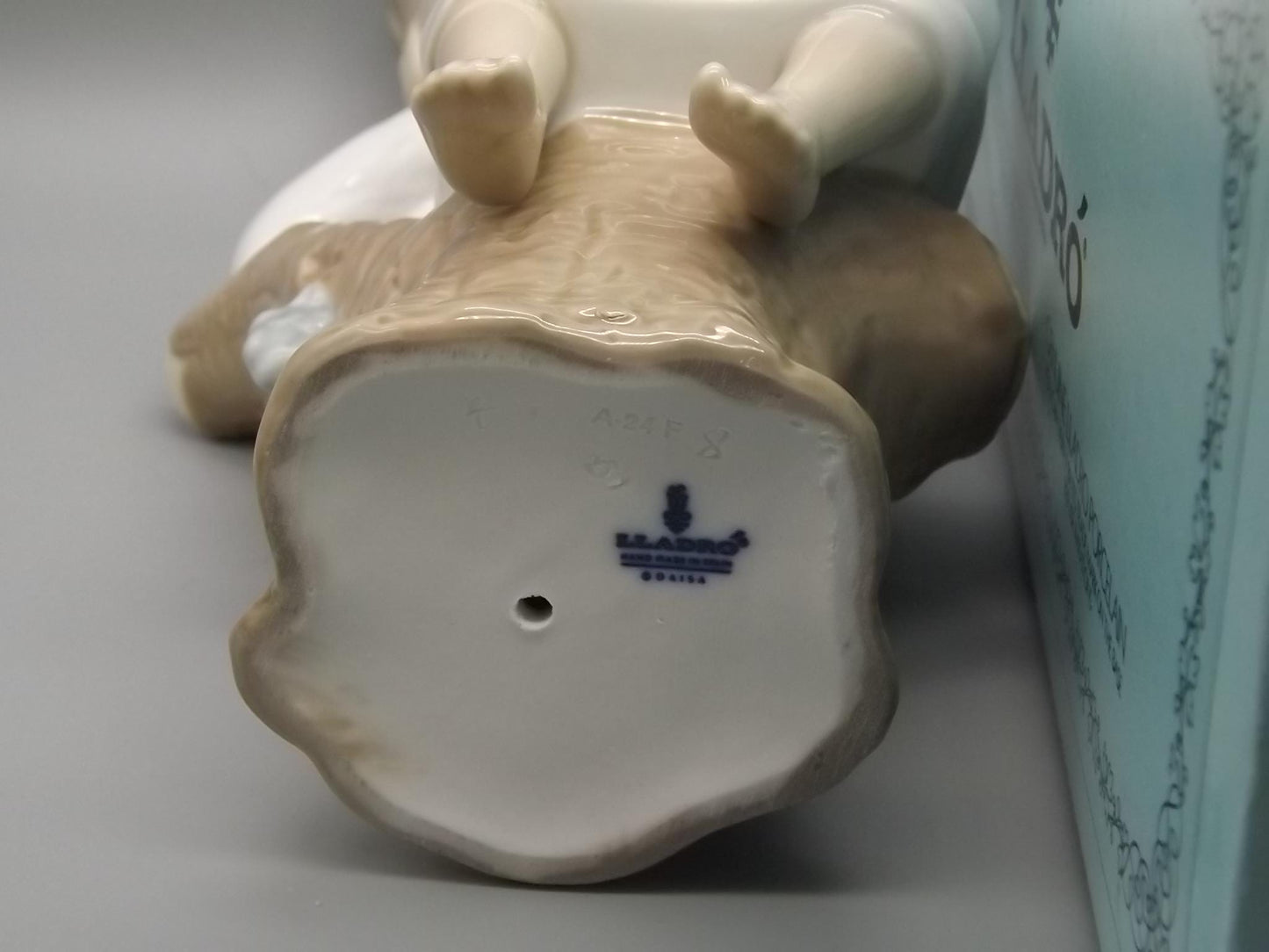 Vintage Lladro "Thinker, Little Boy" Figurine #4876 (1974) with Original Box