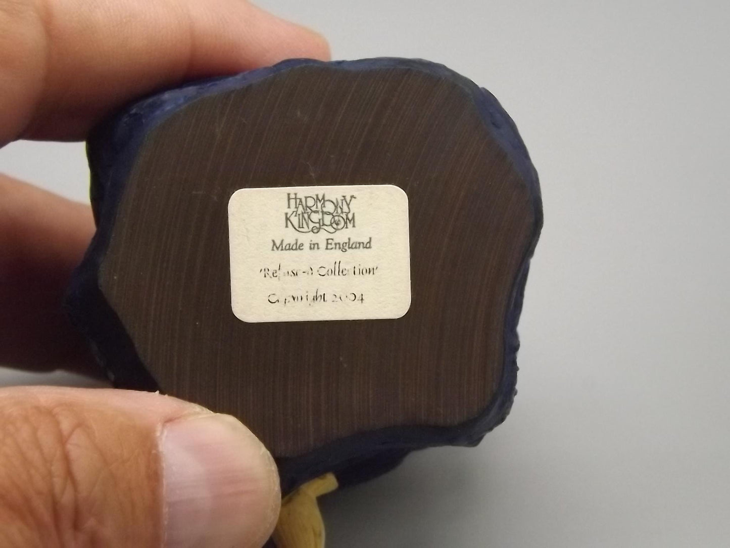 Vintage Harmony Kingdom "Refused-D Collection'" Jest Figurine TJEVo4MT no original box or COA Excellent condition. Dark Blue with Fish type.