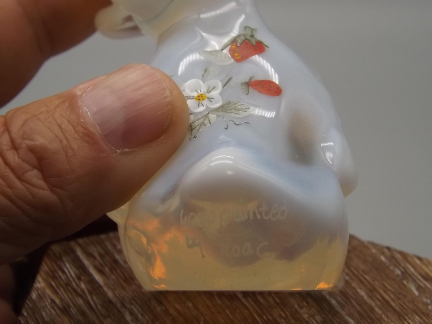 Vintage Fenton Hand-Painted Duckling Figurine: Signed Glass Art, 1970s