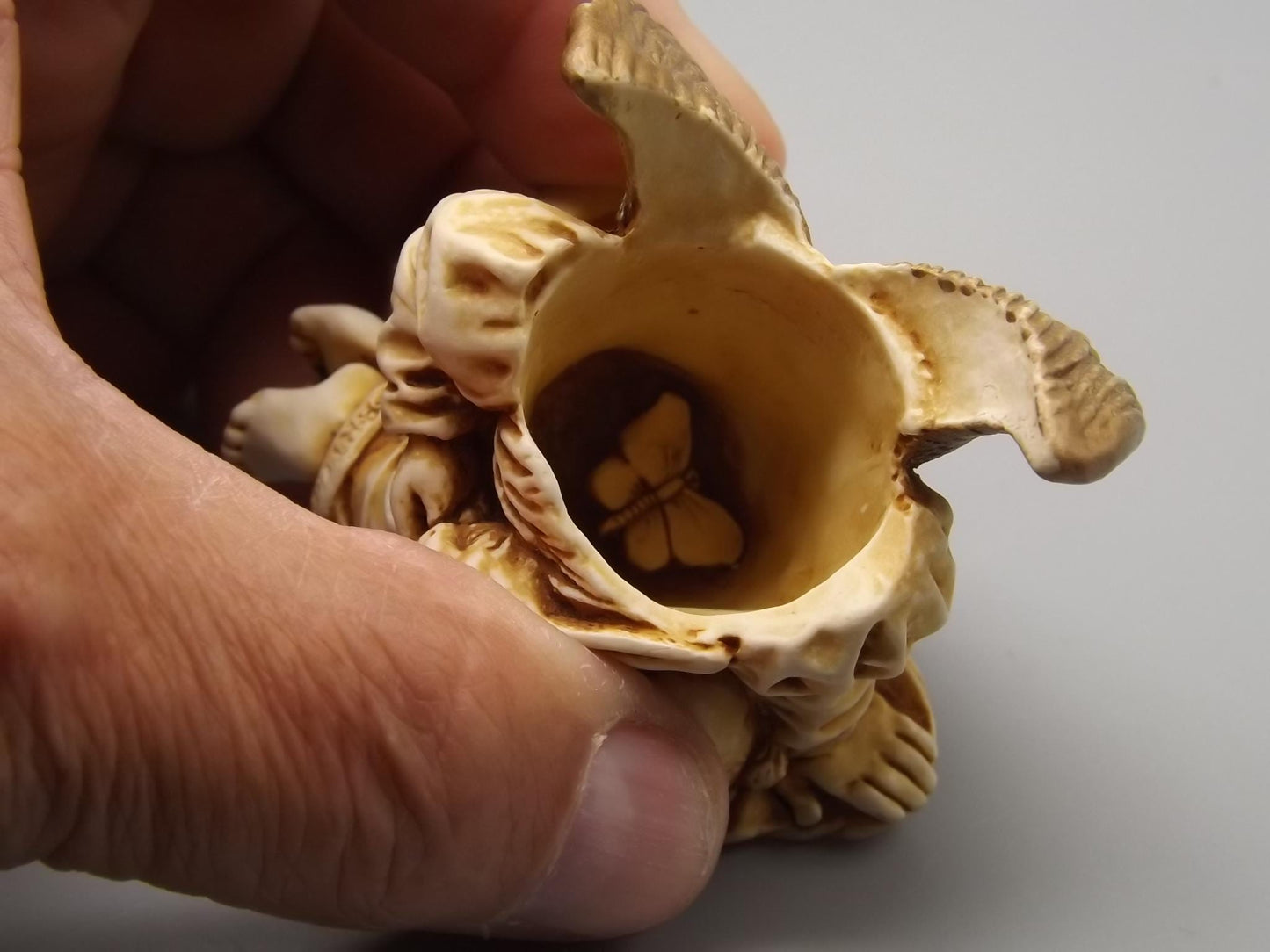 Harmony Kingdom Angelique Jest Figurine: Joi De Vivre, 1996 Retired Edition