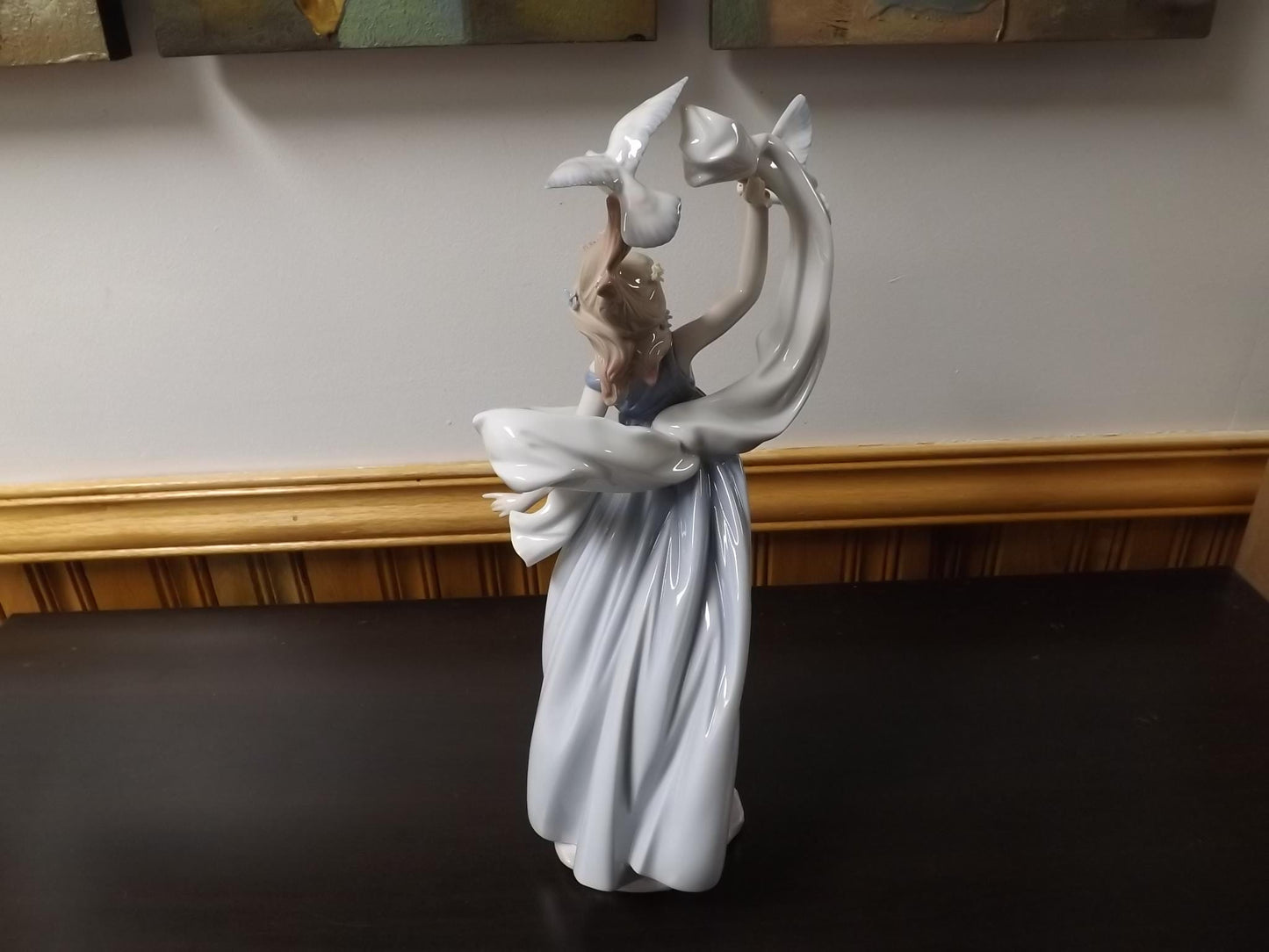 Vintage Lladro Figurine: Inspiration Millenium New Horizons, Woman with Doves (With Box & COA)