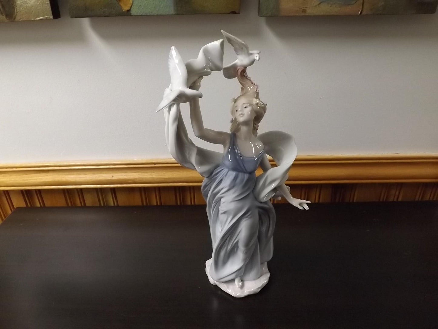 Vintage Lladro Figurine: Inspiration Millenium New Horizons, Woman with Doves (With Box & COA)