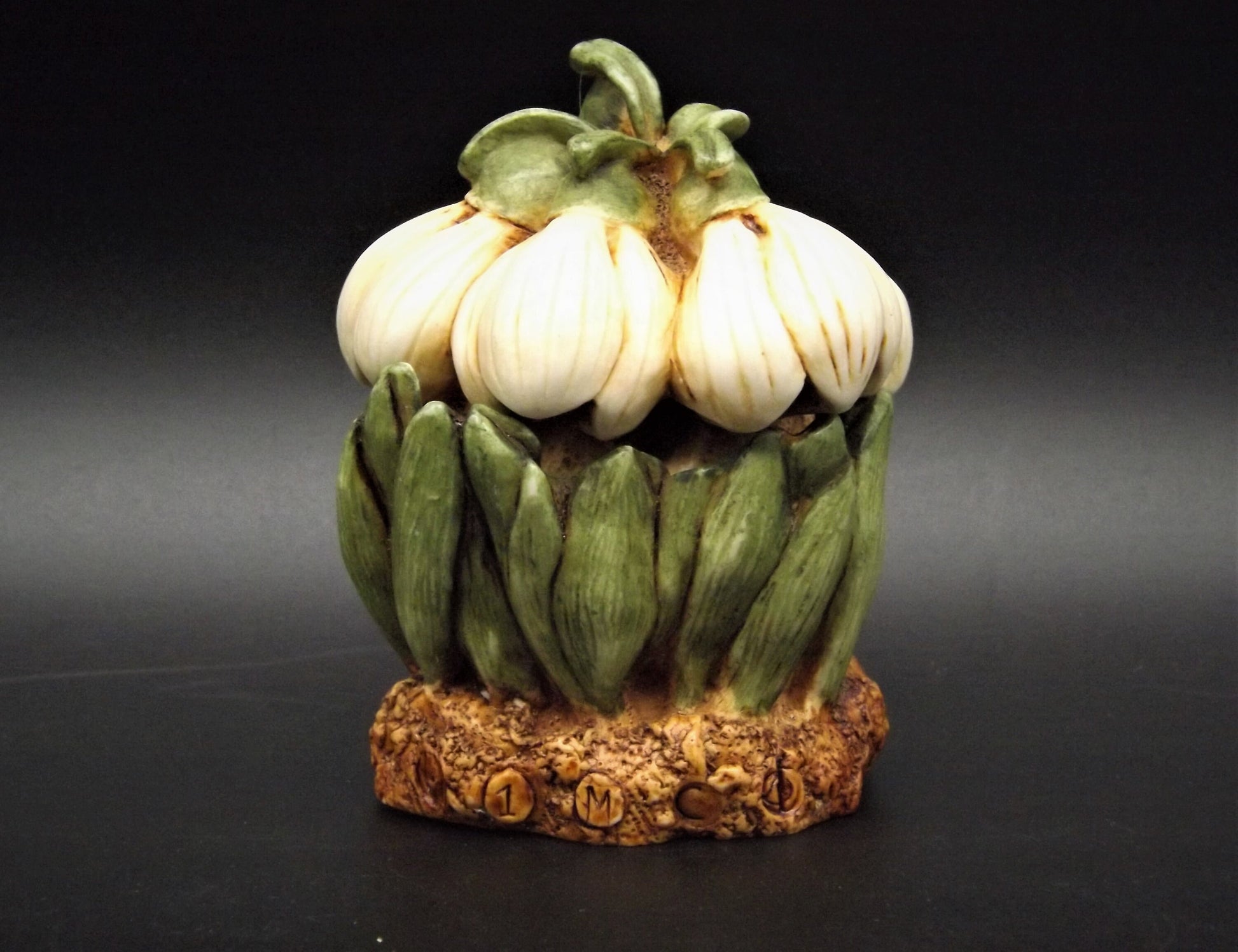 Retired Harmony Kingdom Snowdrop Figurine: Lord Byron's Garden, 1996