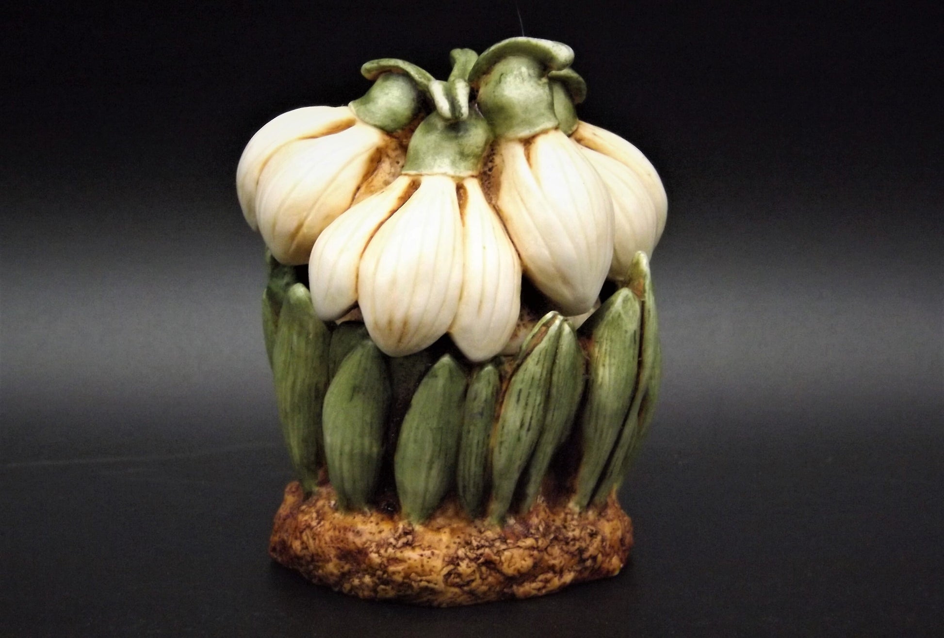 Retired Harmony Kingdom Snowdrop Figurine: Lord Byron's Garden, 1996