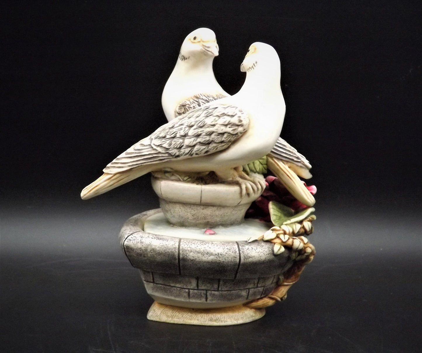 Harmony Kingdom Love and Peace Figurine: Special Edition with Box