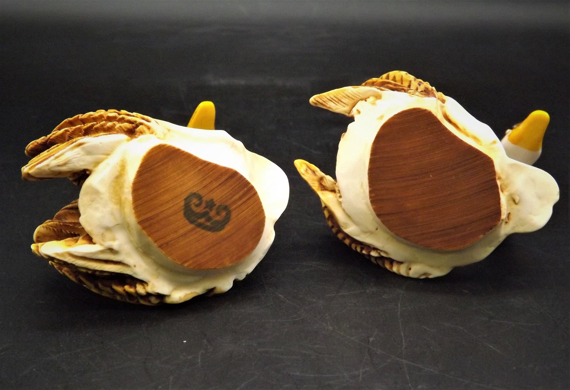 Harmony Kingdom Pillow Talk Figurine: 1997 Special Edition Jest