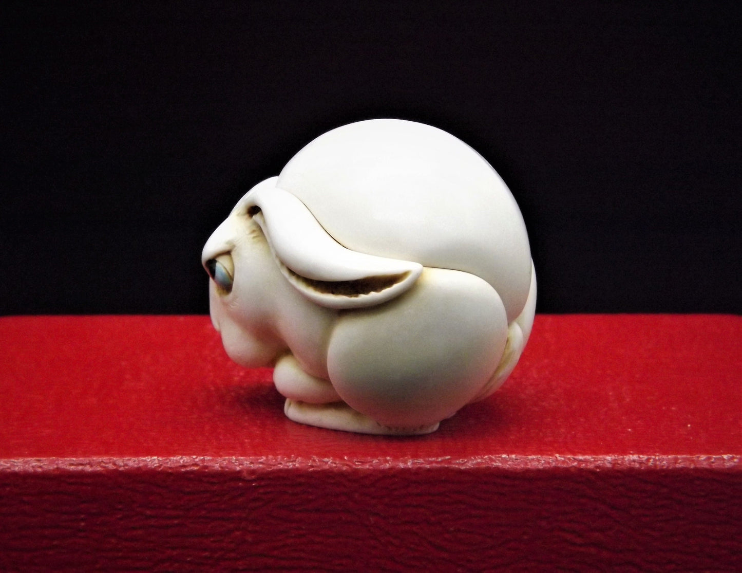 Retired 2000 Harmony Kingdom "Fergie '" Roly Poly Jest Figurine TJRPRA without original box. Excellent condition.